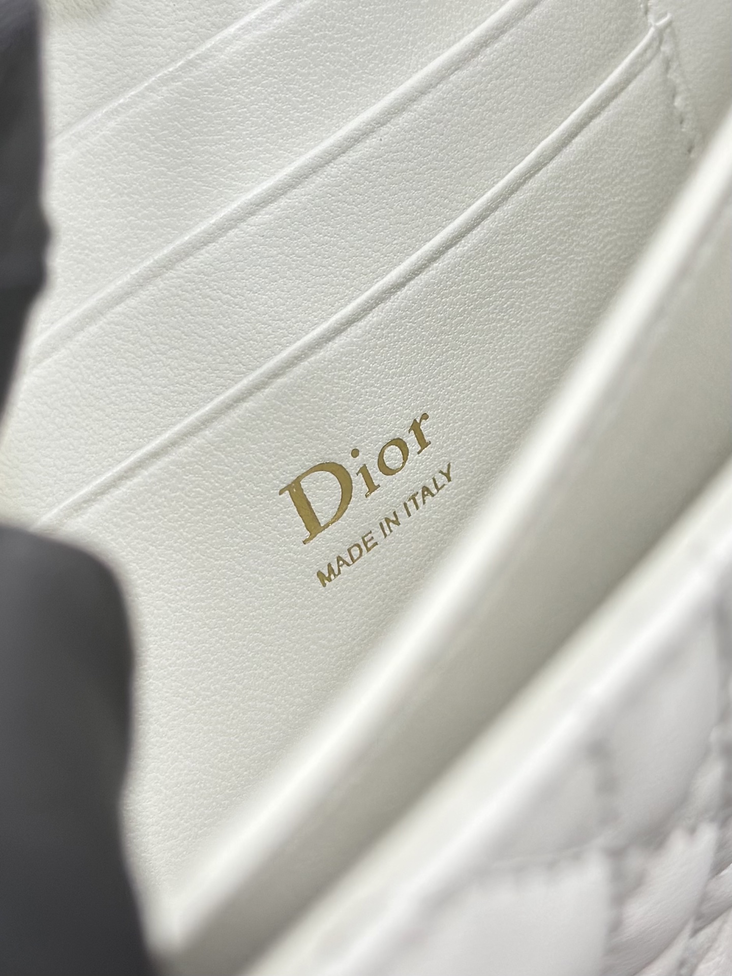 [Dior] 디올 미스 디올(Miss Dior) 보우 램스킨 탑핸들 체인 파우치 (WOC) 가방