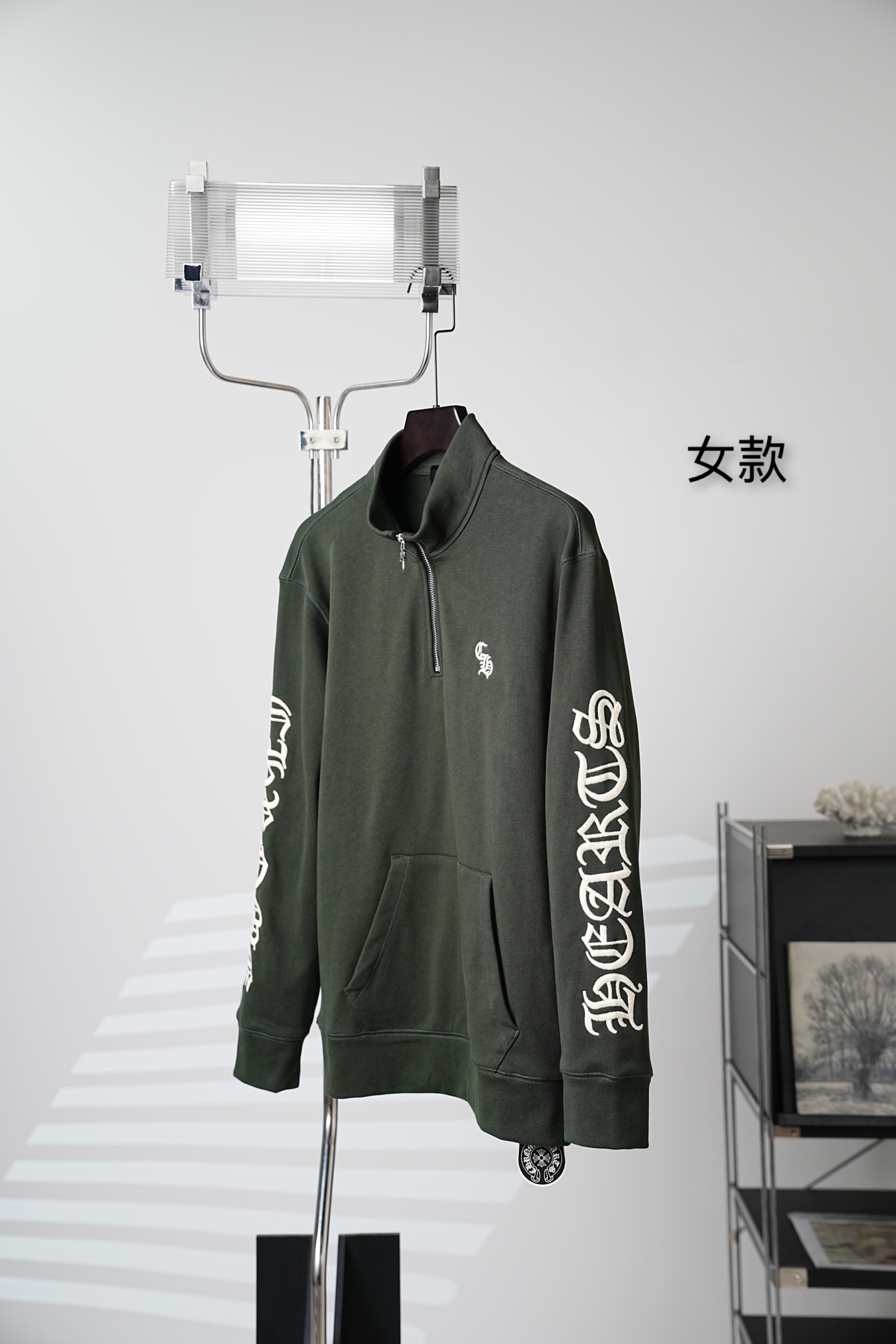 크롬하츠(CHROME HEARTS) 자수 하프집업 맨투맨 상의 의류