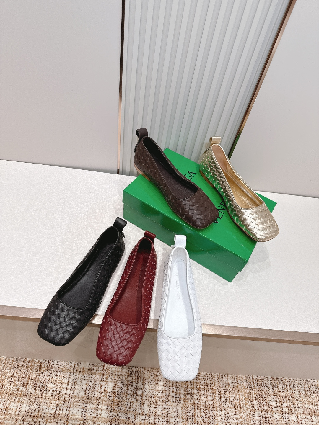 보테가 베네타(BOTTEGA VENETA) 위빙 메리제인 플랫 발레 슈즈 신발