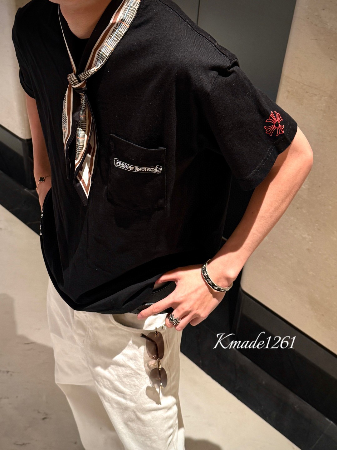 크롬하츠(CHROME HEARTS) 스크롤 프린트 티셔츠 상의 의류