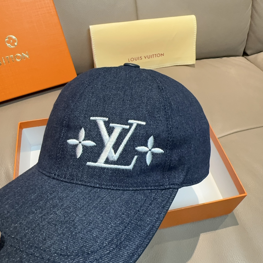 루이비통(LV) 로고 데님 볼캡 모자