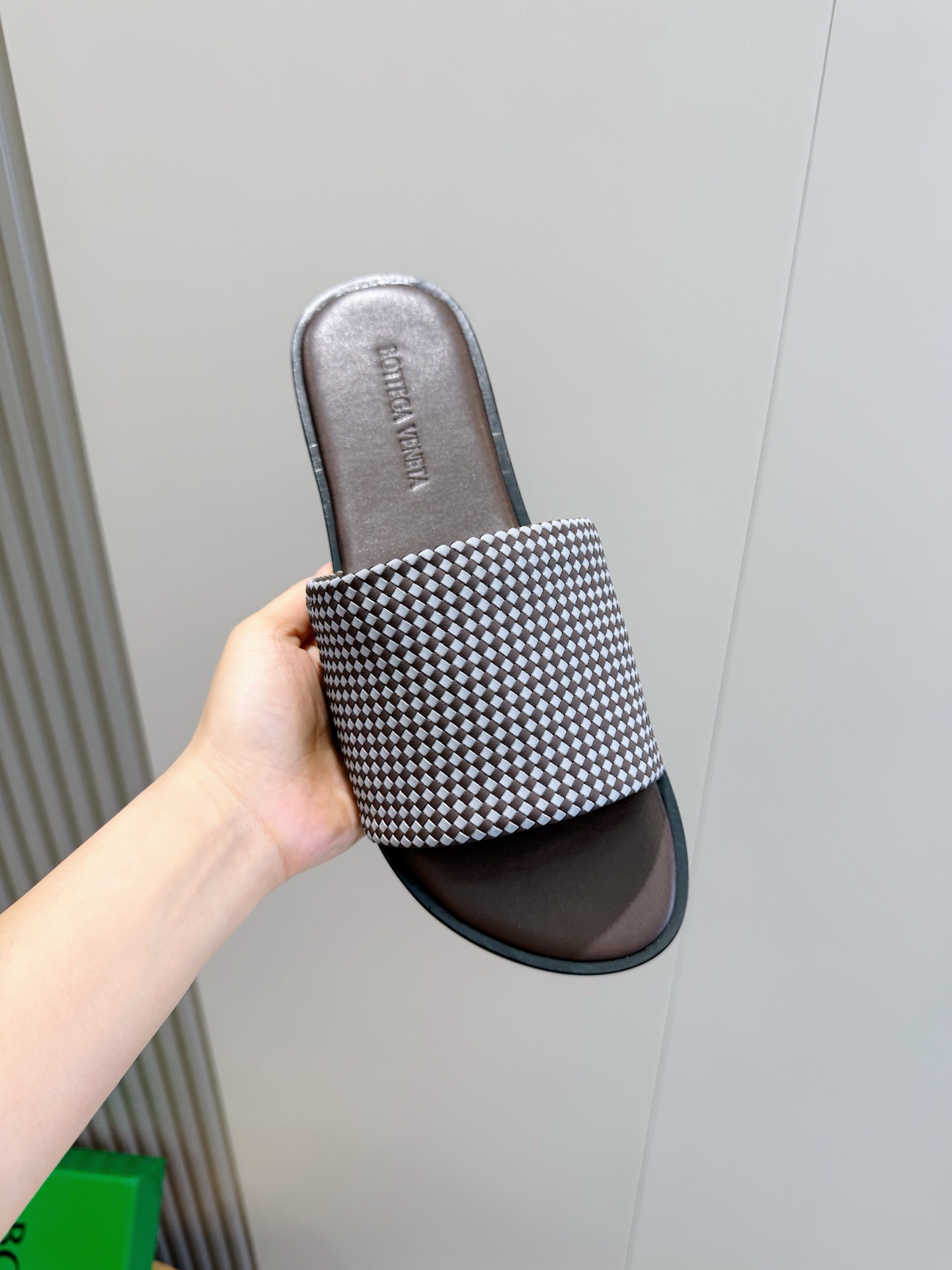 [Bottega Veneta] BV 보테가 베네타 맨즈 웨이브 레더 슬라이드 슬리퍼 신발