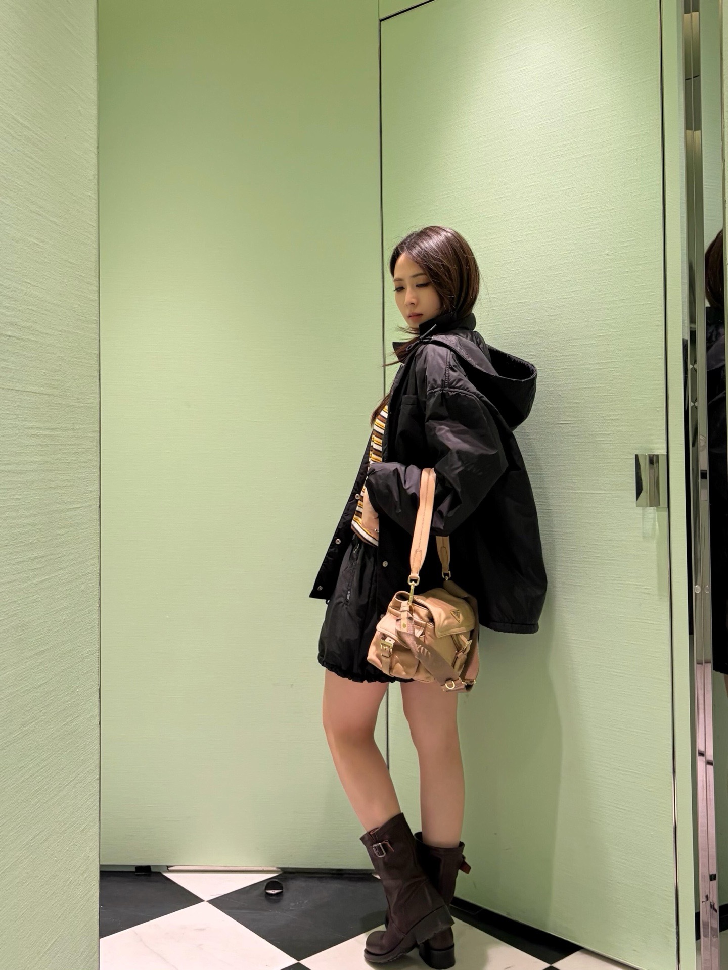 프라다(PRADA) 탈부착 후드 패딩 셔츠 재킷 상의 의류