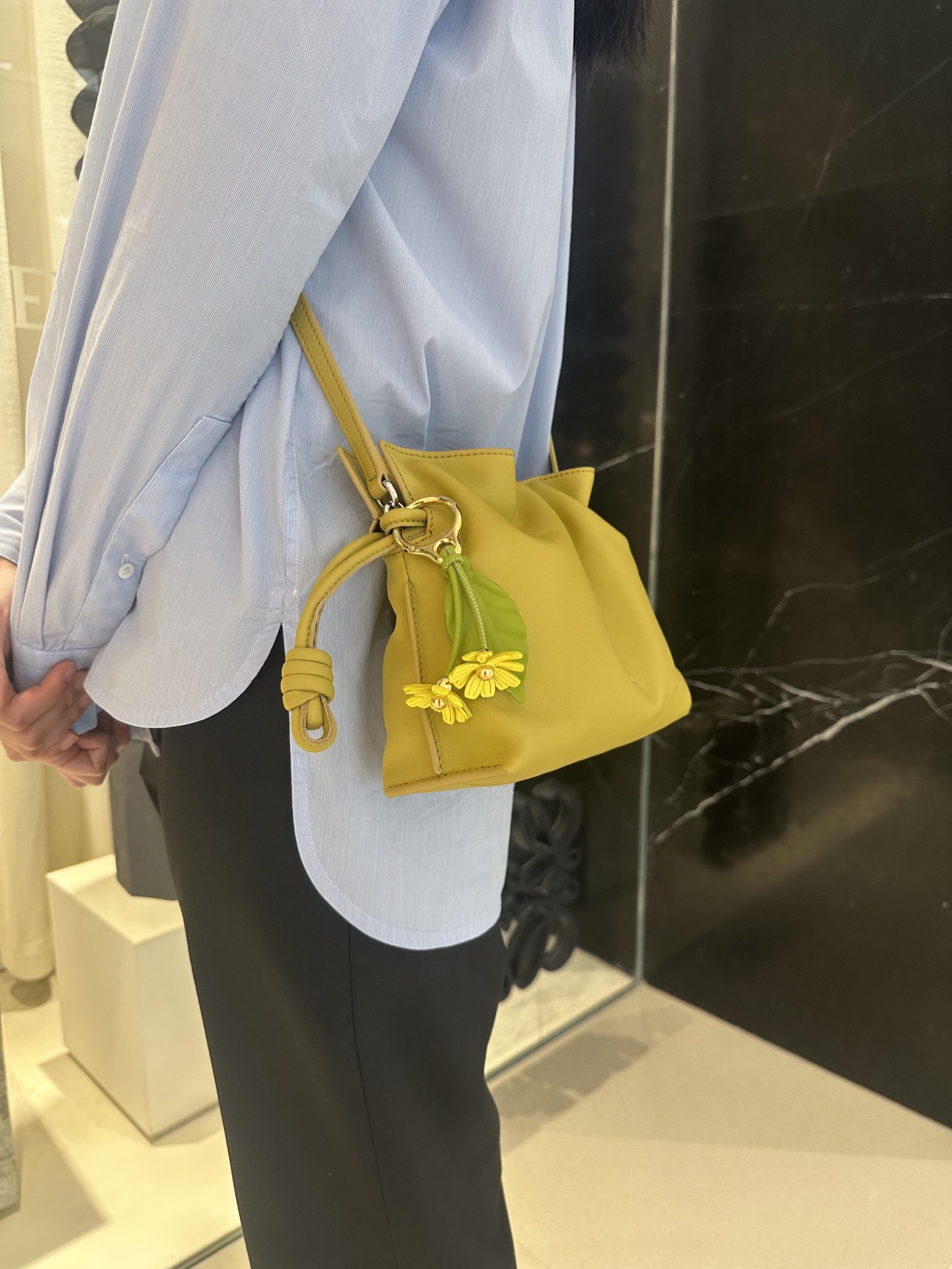 LOEWE 로에베 Flamenco 플라멩코 퍼스 나파 카프스킨 파우치 숄더백 가방