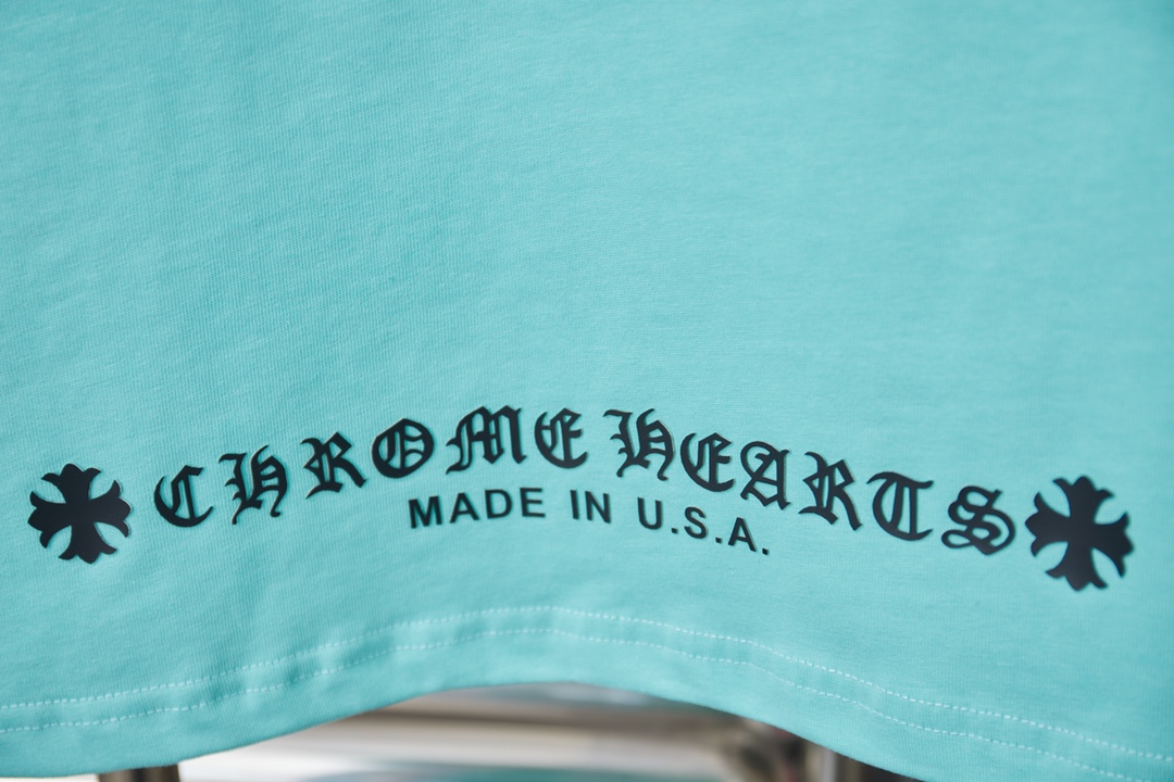 크롬하츠(CHROME HEARTS) 크로스 패치 반팔 티셔츠 상의 의류