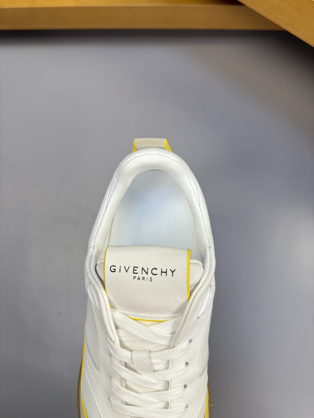 [Givenchy] 지방시 프리미엄 나파 & 스웨이드 콤비 스니커즈 신발