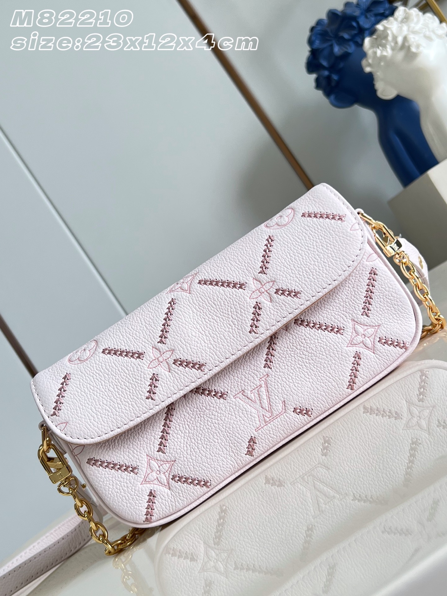 [Louis Vuitton] LV 루이비통 월릿 온 체인 아이비 앙프레인트 백 가방