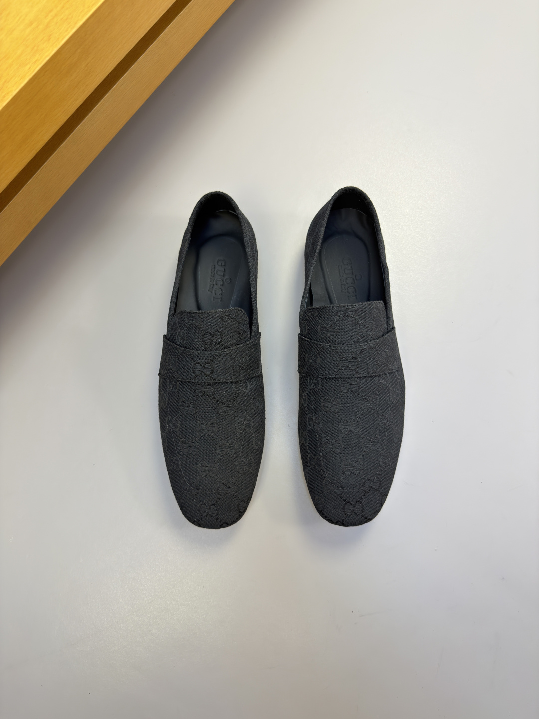 GUCCI 구찌 브랜드 패턴 빈티지 로퍼 구두 신발