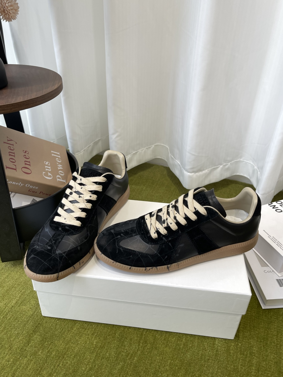 메종 마르지엘라(Maison Margiela) 페인트 스플래터 독일군 스니커즈 신발