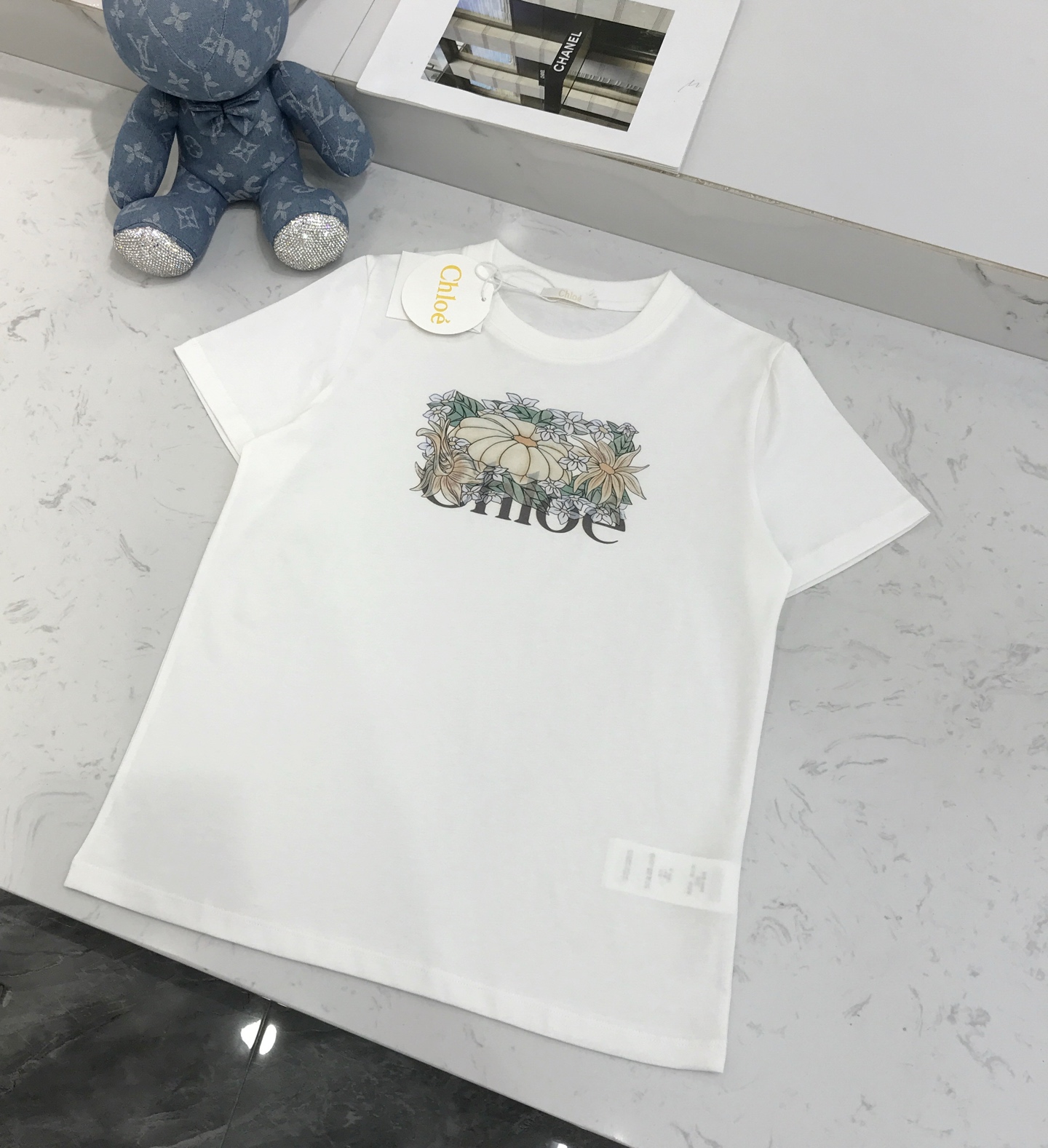 [Chloé] 끌로에 핸드페인팅 데이지 로고 반팔 티셔츠 의류