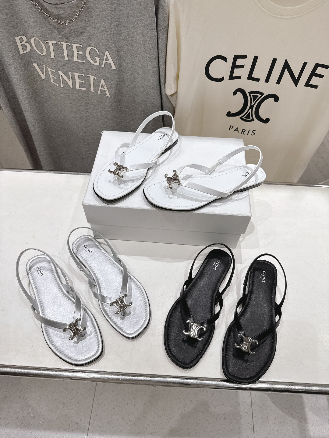 셀린느(CELINE) 트리옹프 로마 샌들 신발