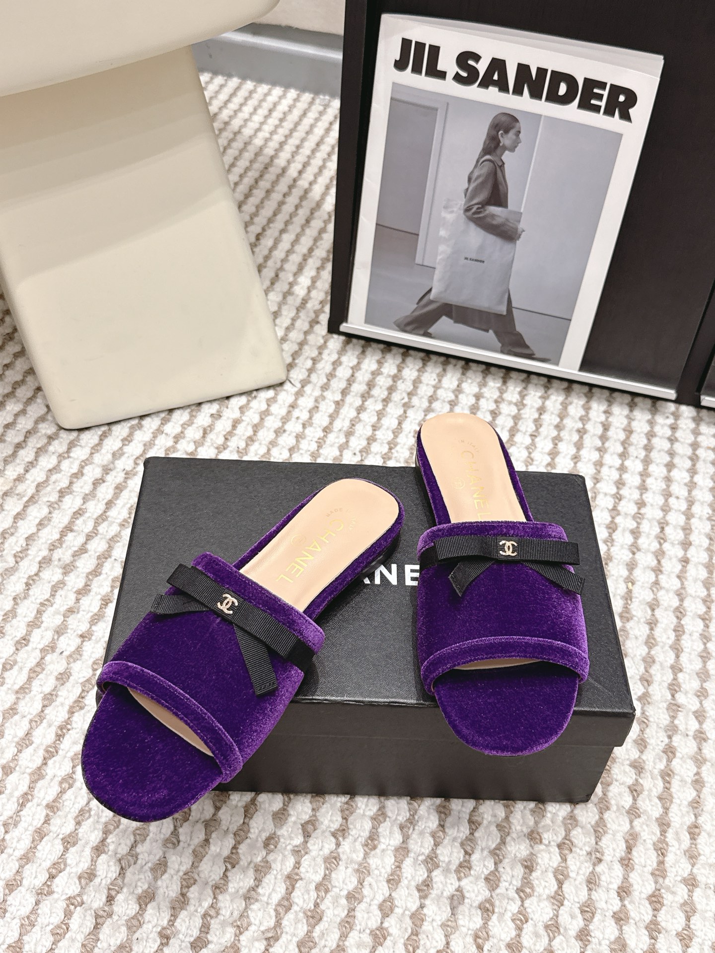 샤넬(CHANEL) 리본 장식 오픈토 슬리퍼 신발