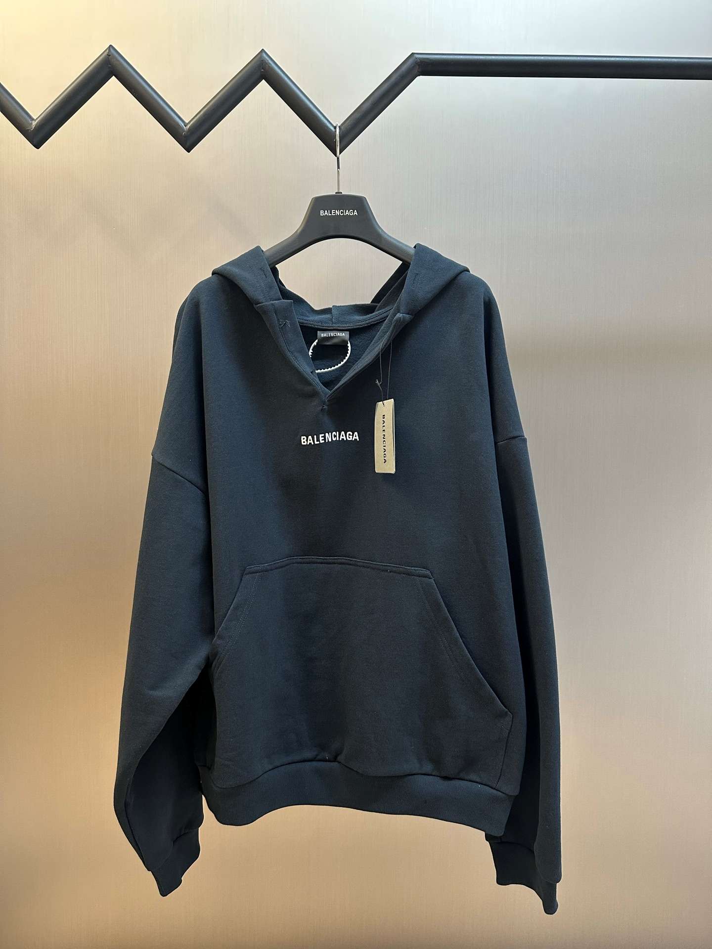 발렌시아가(BALENCIAGA) 로고 자수 오버핏 후드 상의 의류