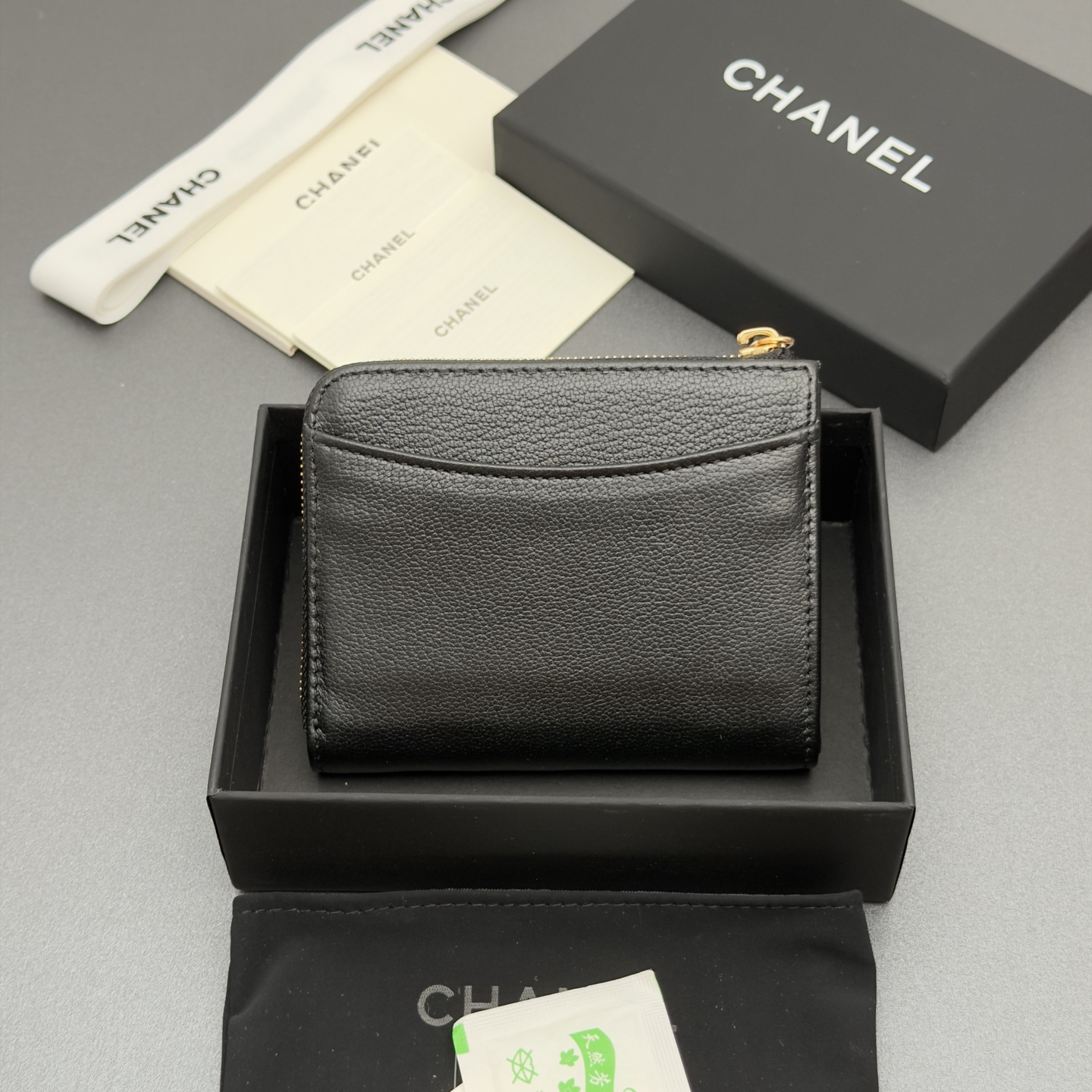 [Chanel] 샤넬 메탈 로고 L자 지퍼 미니 지갑