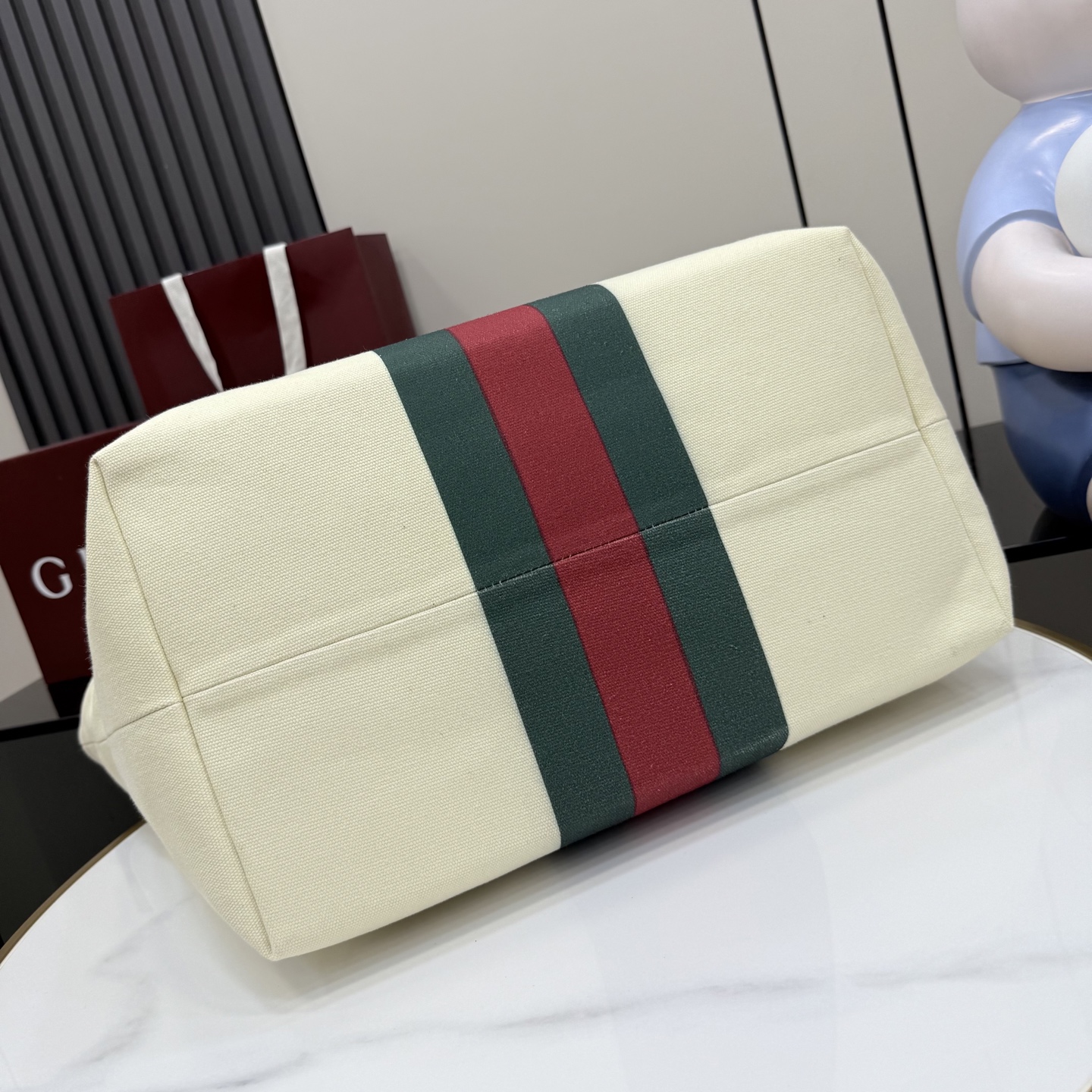GUCCI 구찌 Generation 제너레이션 GG 웹 캔버스 토트백 가방