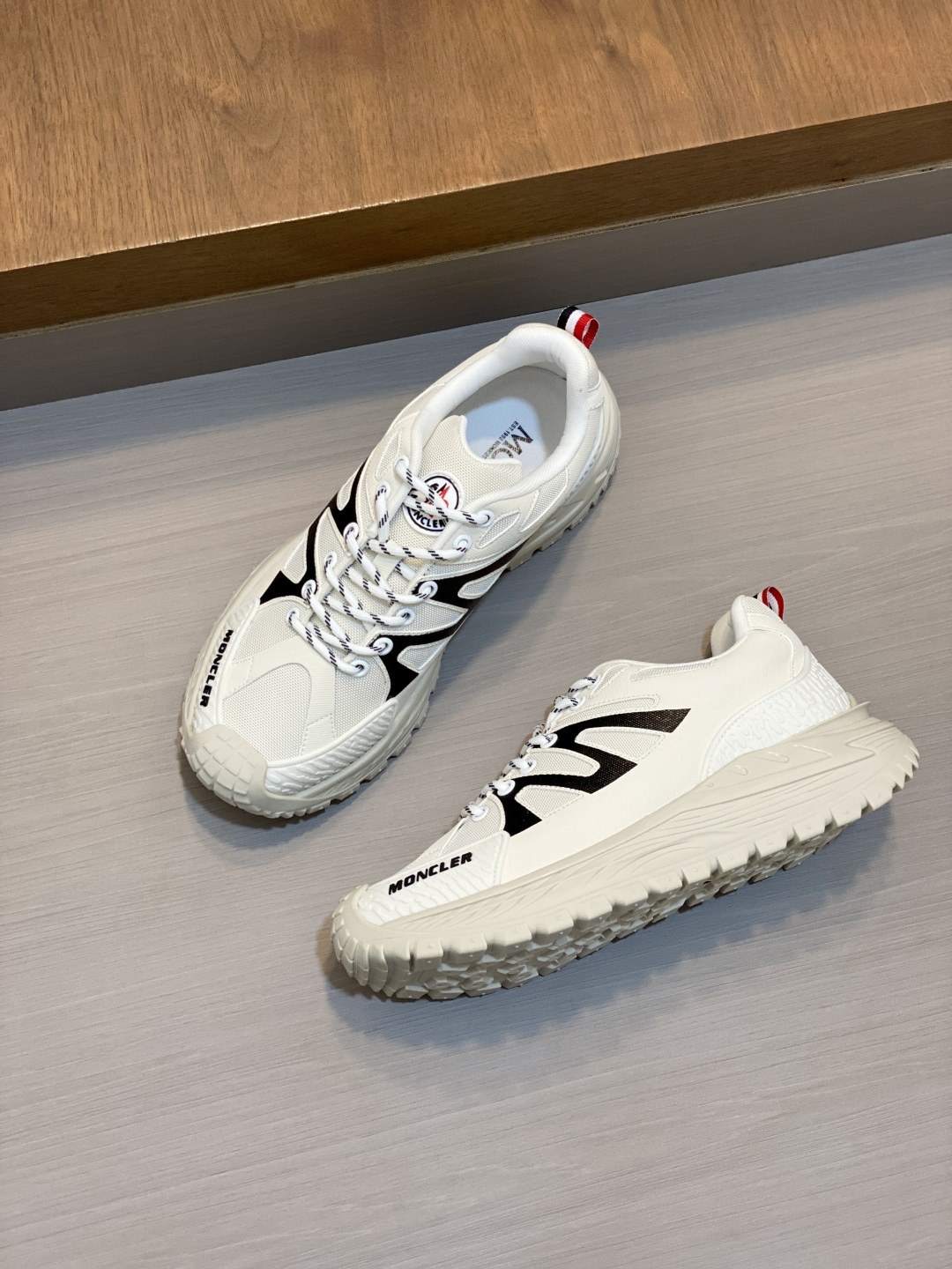 [Moncler] 몽클레어 몽클레르 믹스드 메쉬 & 네오프렌 콤비 스니커즈 신발