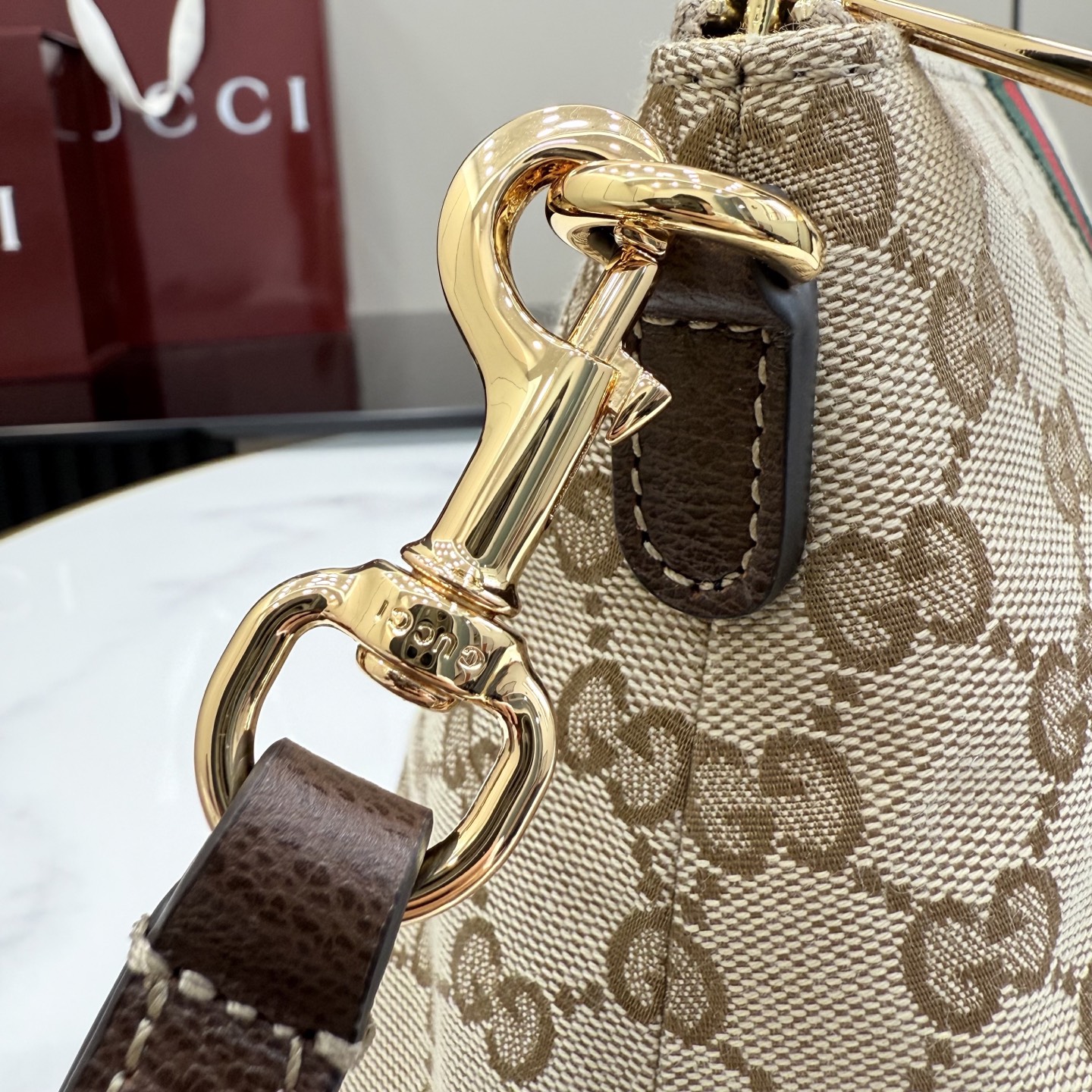 [Gucci] 구찌 26SS GG 캔버스 웹 파우치 클러치 백 가방