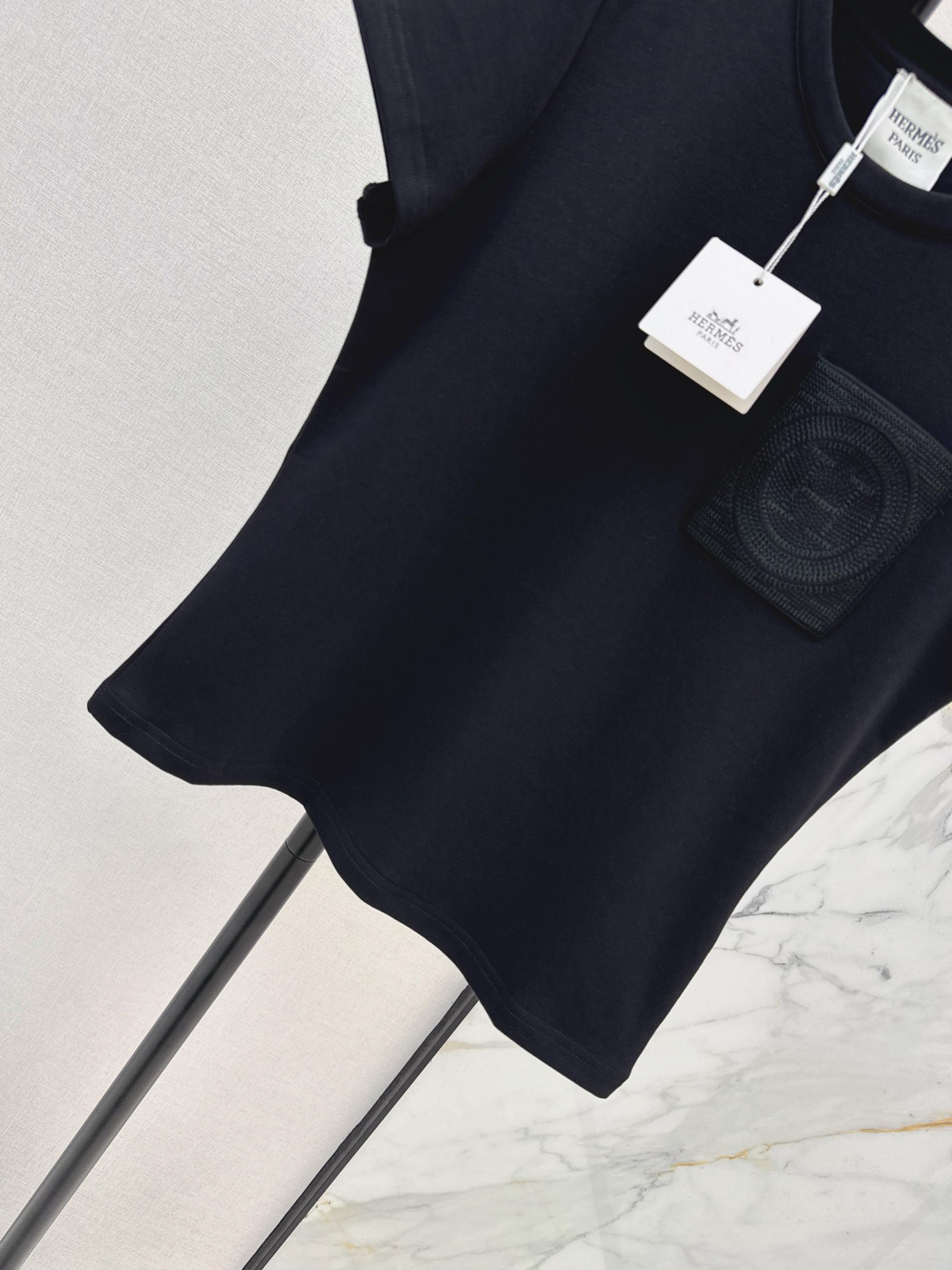 [Hermes] 에르메스 26SS 크롭 슬림핏 반팔 티셔츠 의류