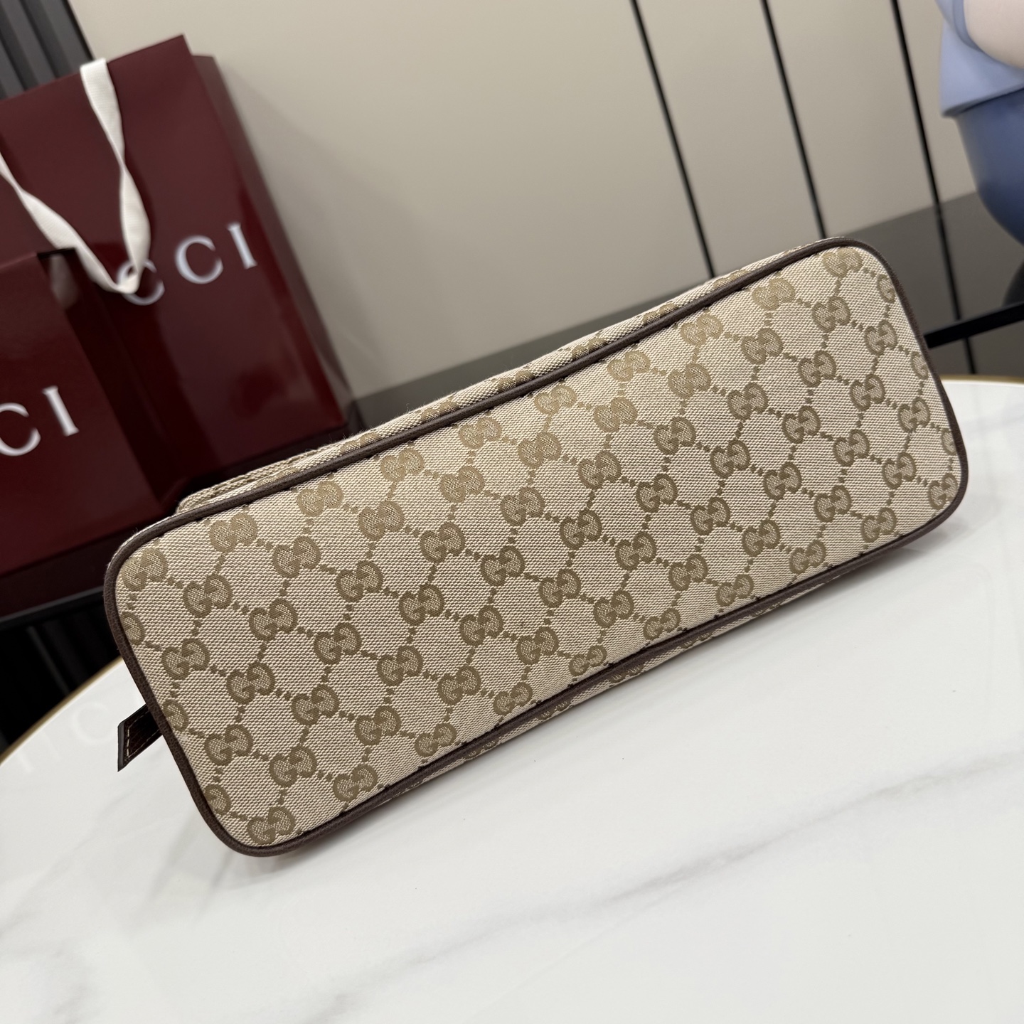 [Gucci] 구찌 (Generation) GG 캔버스 숄더백 (샌드/브라운) 가방