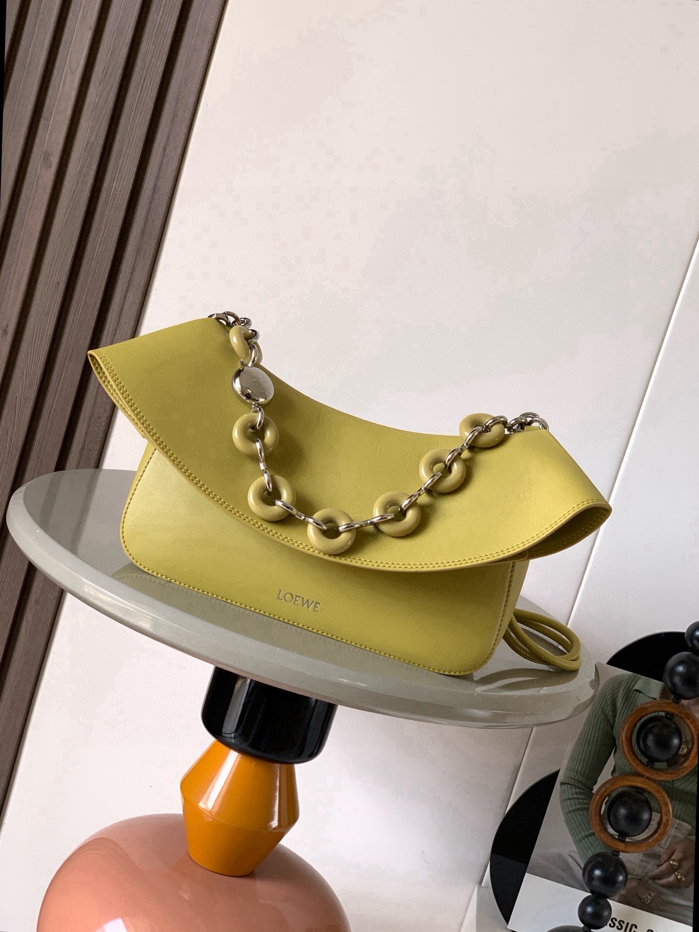 LOEWE 로에베 올라(Ola) 미디엄 핸드백 가방