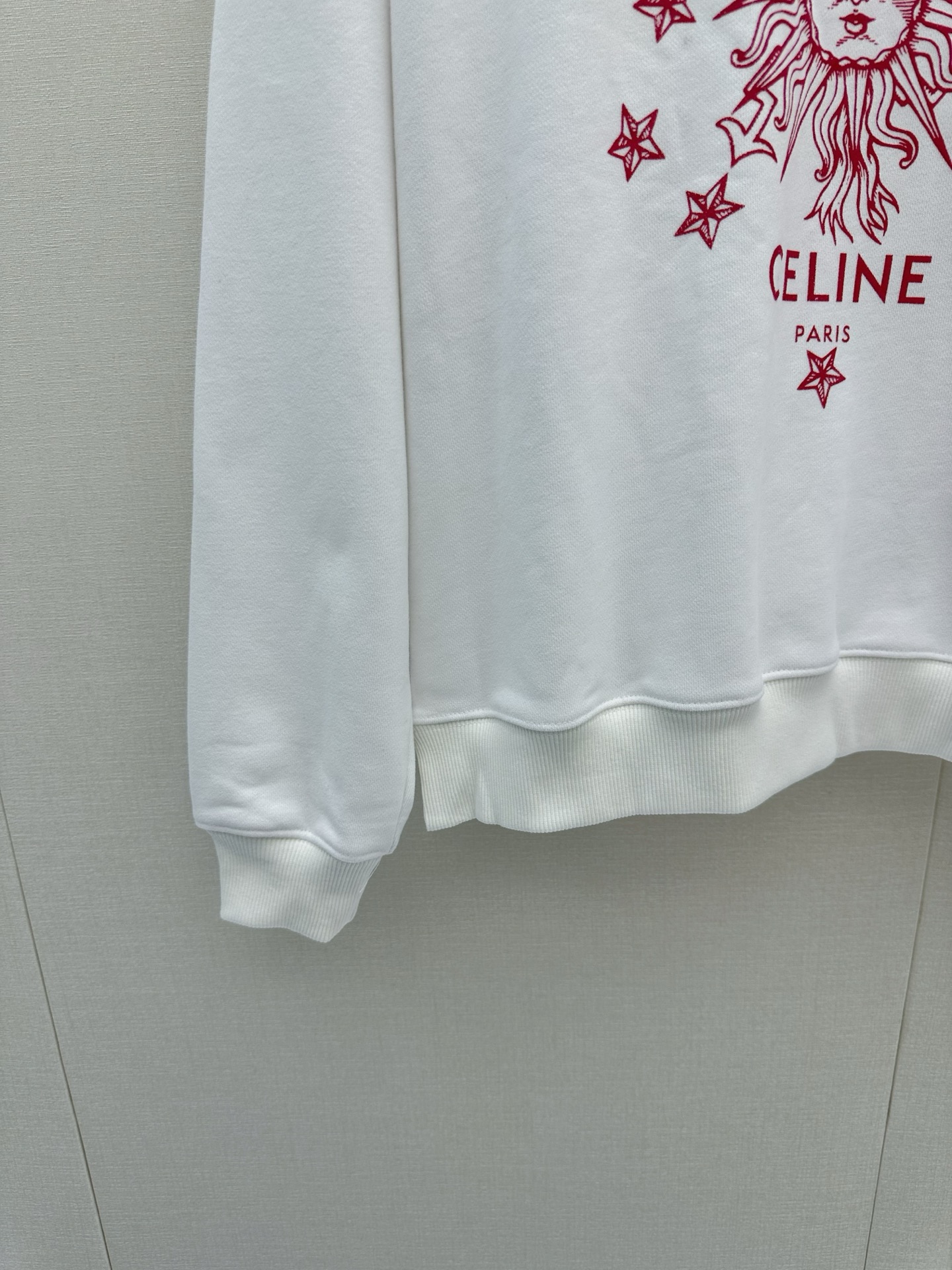 셀린느(CELINE) 스타 문 토템 자수 크루넥 맨투맨 상의 의류