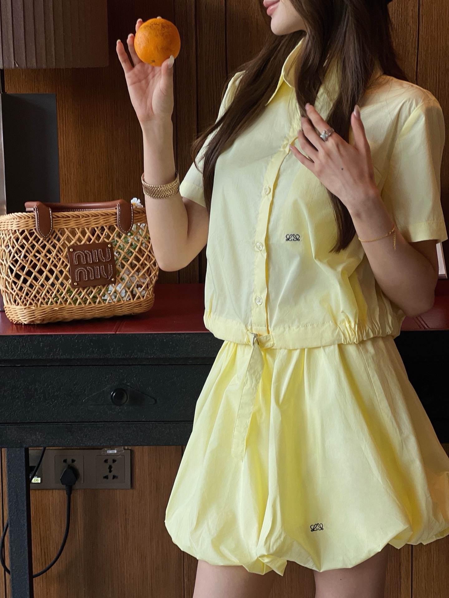 [Loewe] 로에베 26SS 스트링 셔츠 & 플레어 스커트 세트업 의류