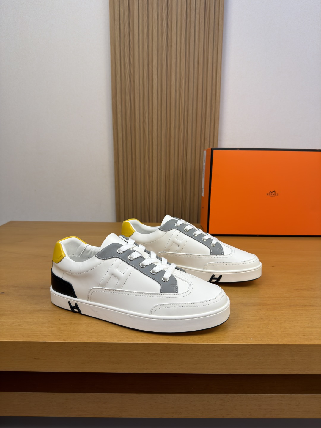 HERMES 에르메스 캐주얼 스니커즈 / 레저 스포츠 보드화 신발