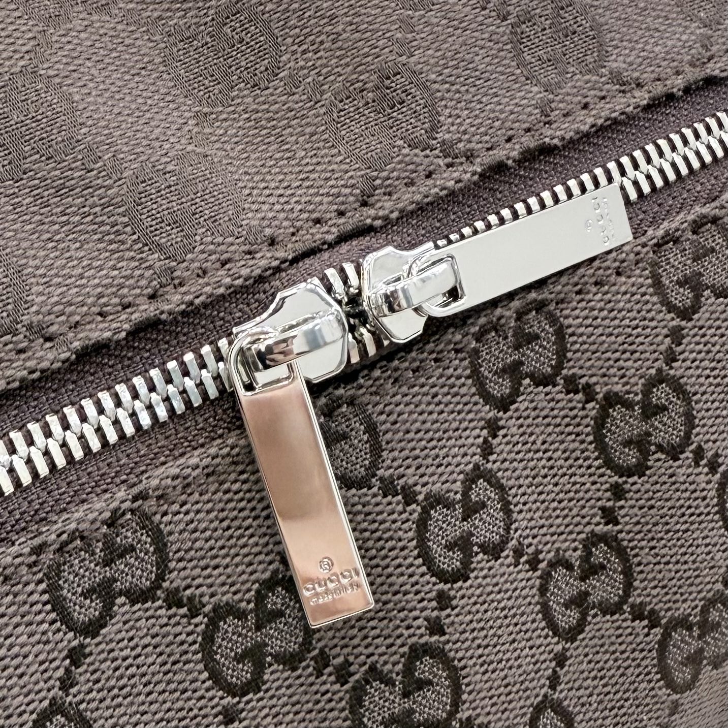 [Gucci] 구찌 (Generation) GG 캔버스 보스턴백 (다크 브라운) 가방