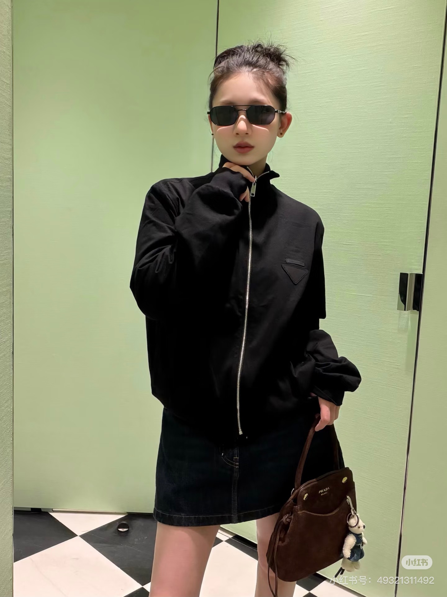 프라다(PRADA) 리버서블 나일론 스탠드 칼라 재킷 상의 의류