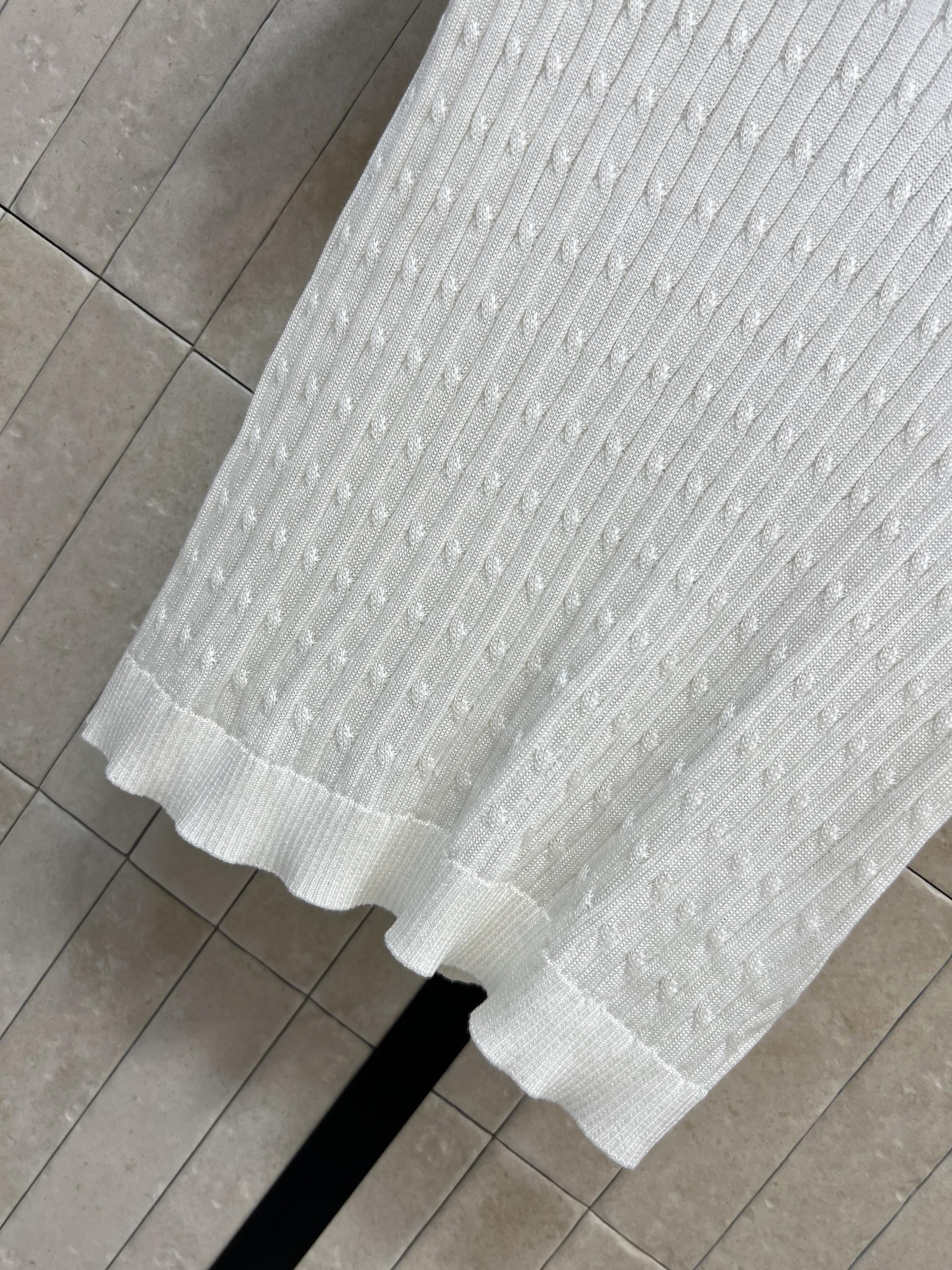 [Chanel] 샤넬 26SS 배색 브이넥 니트 반팔 티셔츠 의류