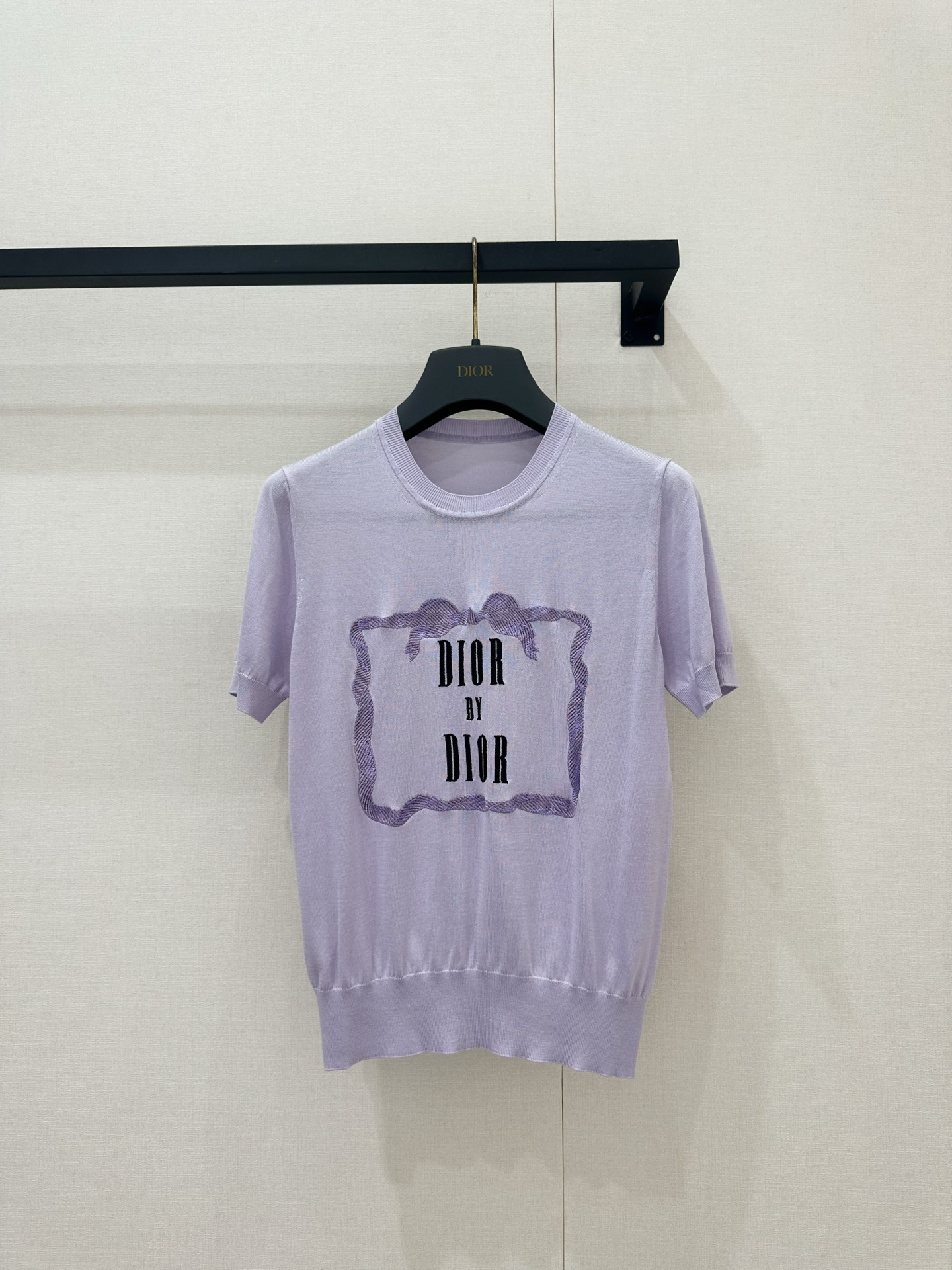 디올(DIOR) 레터링 레이스 자수 라운드넥 반팔 니트 상의 의류
