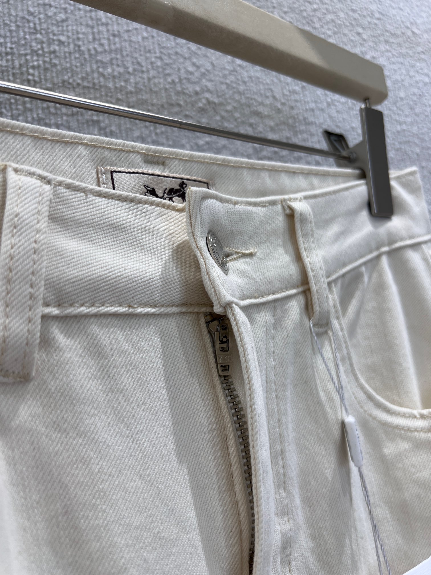 [Hermès] 에르메스 26SS 샹달 프린팅 롤업 데님 팬츠 바지 의류