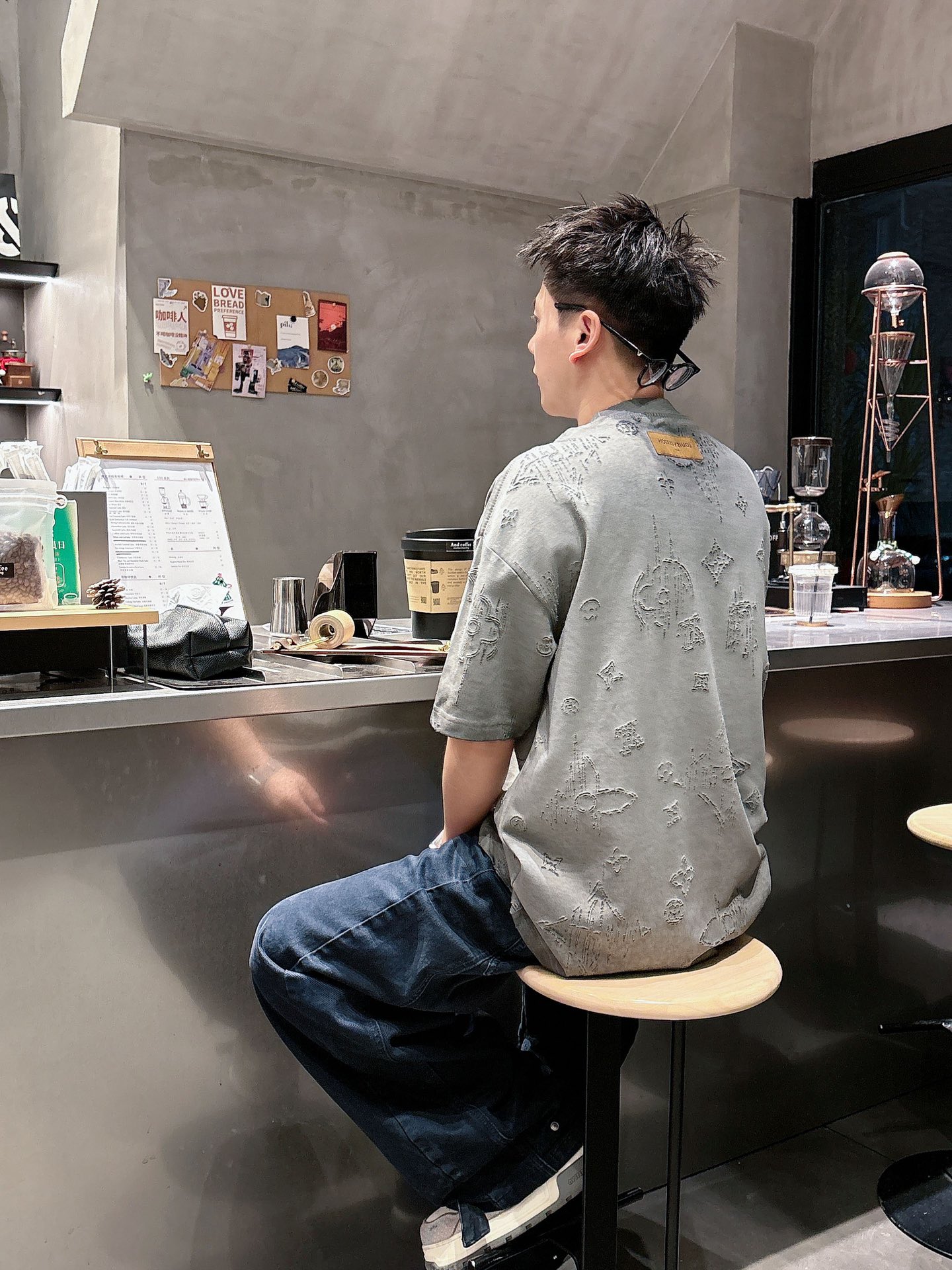 루이비통(LV) 로고 자카드 반팔 티셔츠 상의 의류