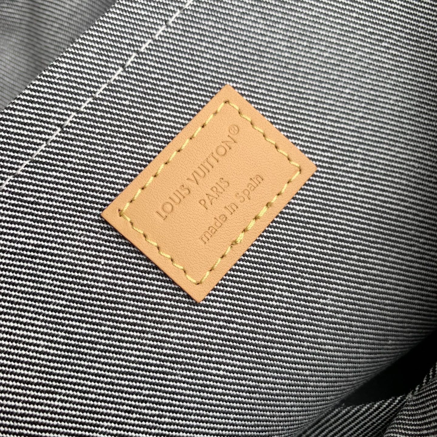 LOUIS VUITTON LV 루이비통 Speedy Bandoulière 스피디 반둘리에 30 백 (워시드 데님) 가방