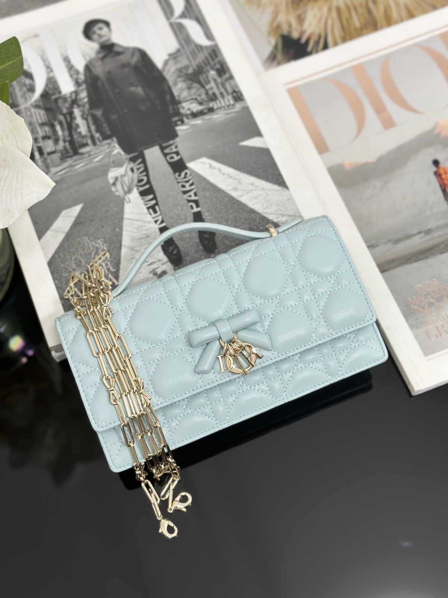 [Dior] 디올 미스 디올(Miss Dior) 보우 램스킨 탑핸들 체인 파우치 (WOC) 가방