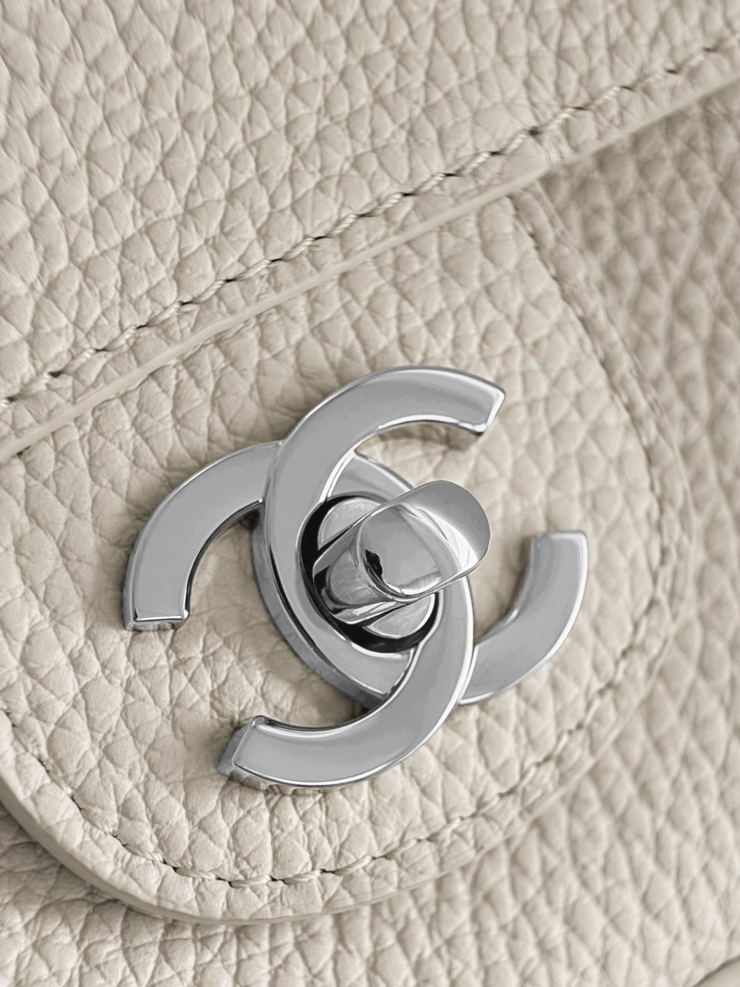 Chanel 26B Mini Flap 샤넬 미니 플랩 가방