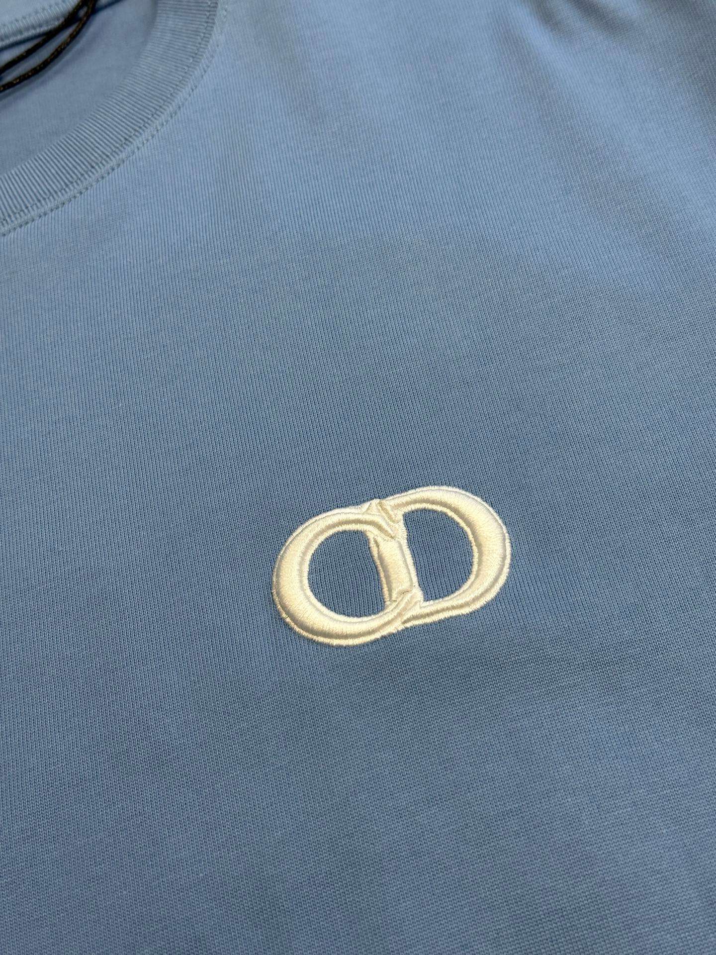 디올(DIOR) 톤온톤 자수 반팔 티셔츠 상의 의류