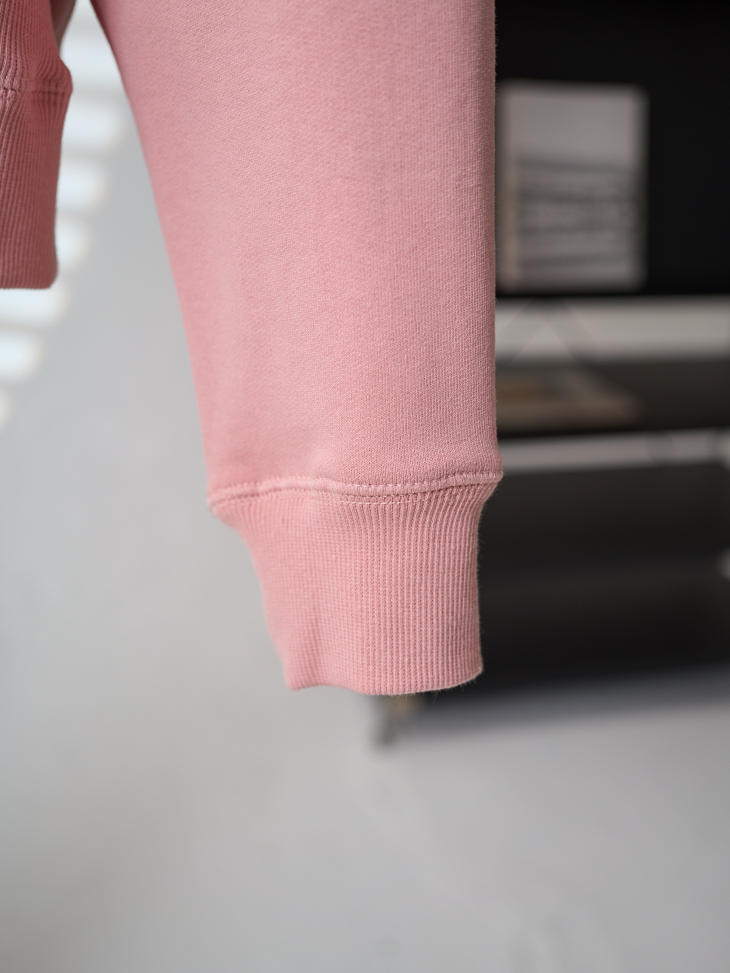 아크네(Acne studios) 로고 자수 맨투맨 상의 의류