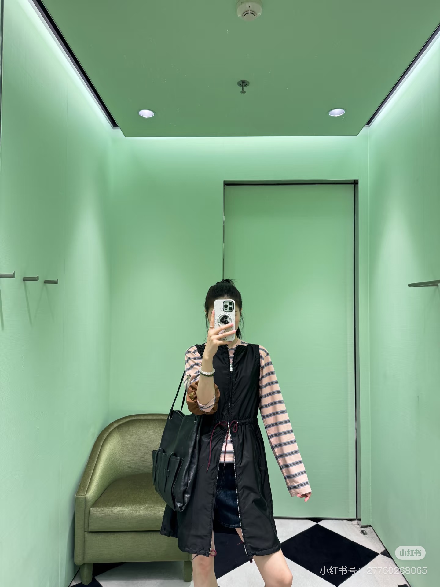프라다(PRADA) 드로스트링 집업 슬리브리스 원피스