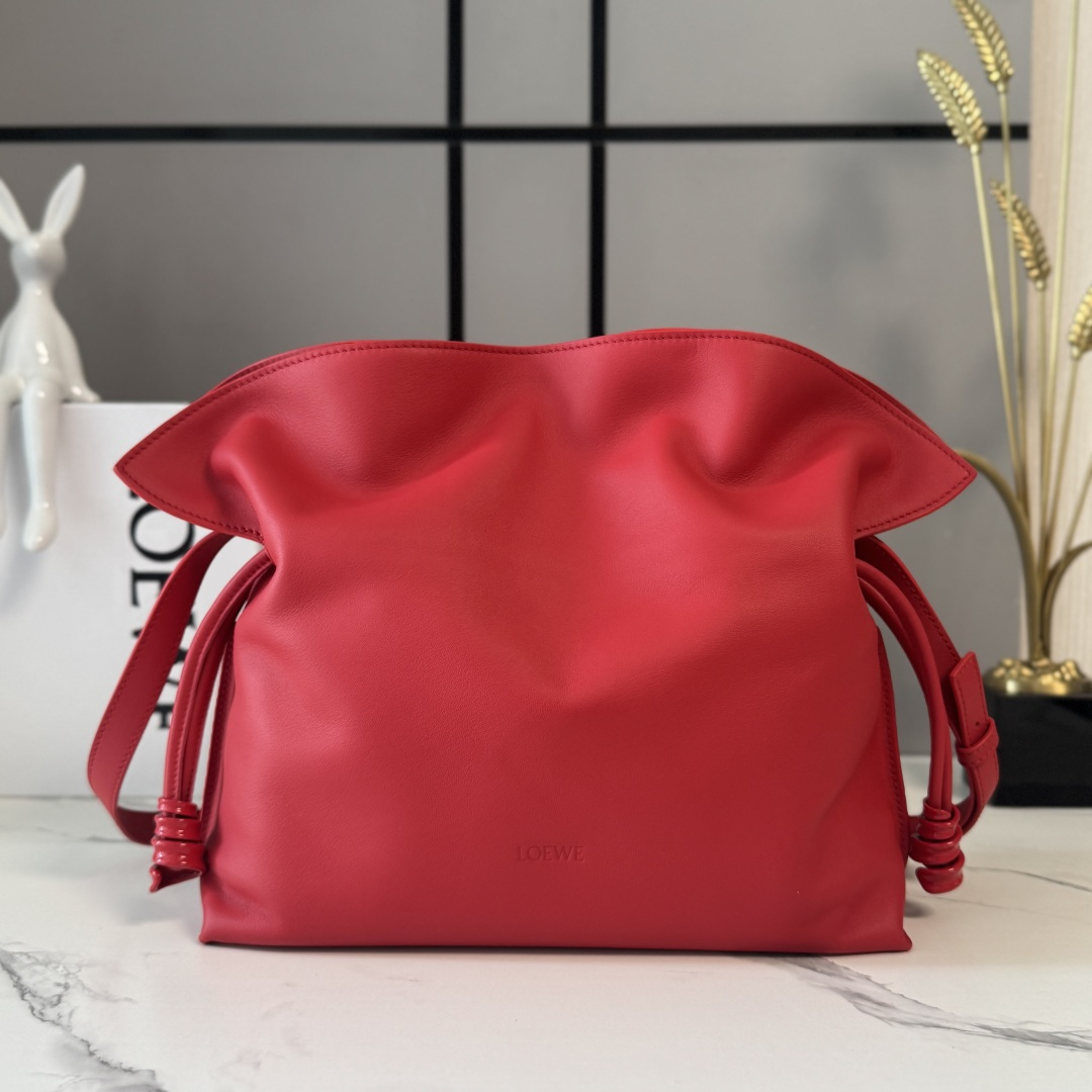 Loewe 로에베 플라멩코(Flamenco) 나파 가죽 미디엄 백 가방 복제