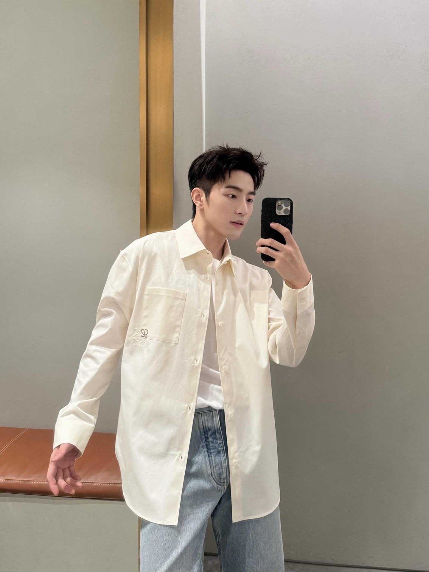 로에베(LOEWE) 아나그램 투톤 자수 포켓 셔츠 의류