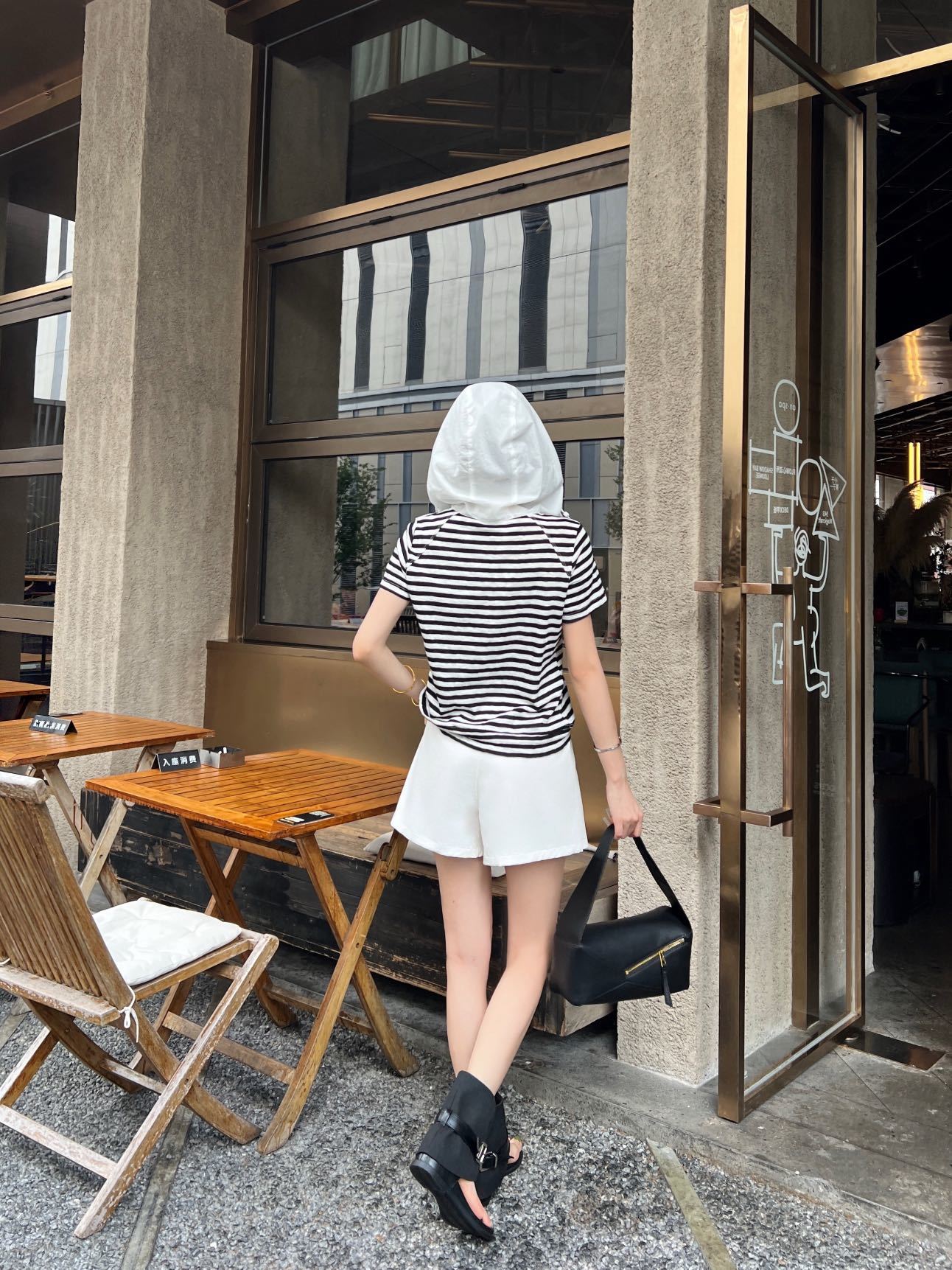 PRADA 프라다 하이엔드 텍스처 미니 스커트 팬츠 의류