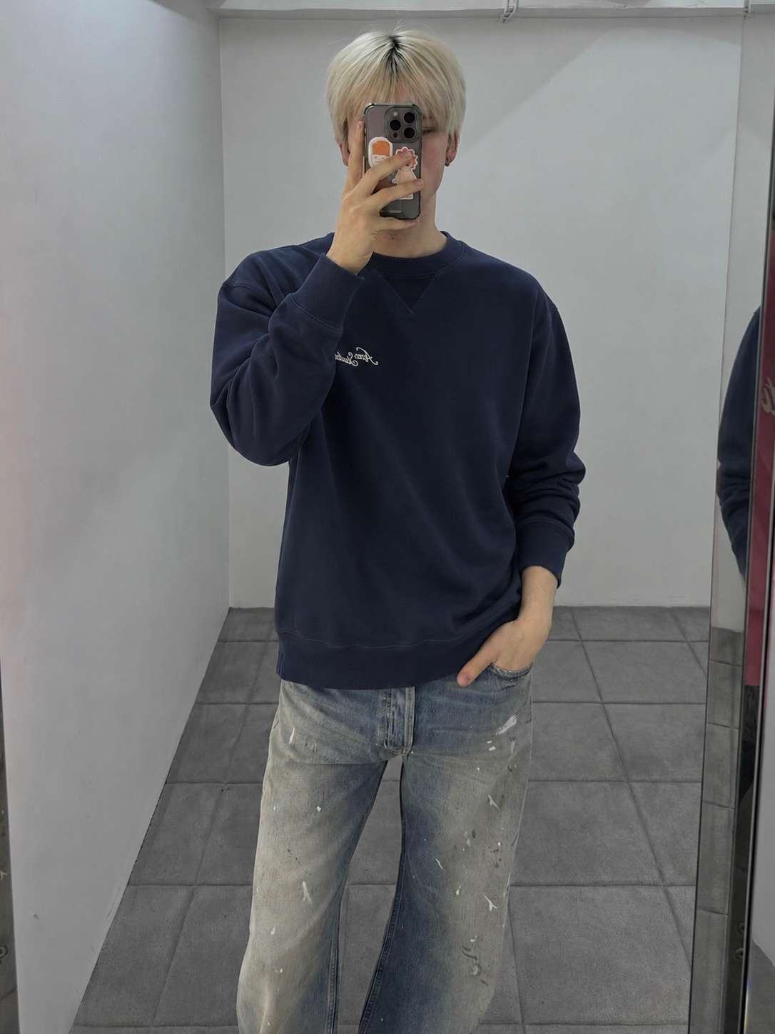 아크네(Acne studios) 로고 자수 기모 스웨트셔츠 상의 의류