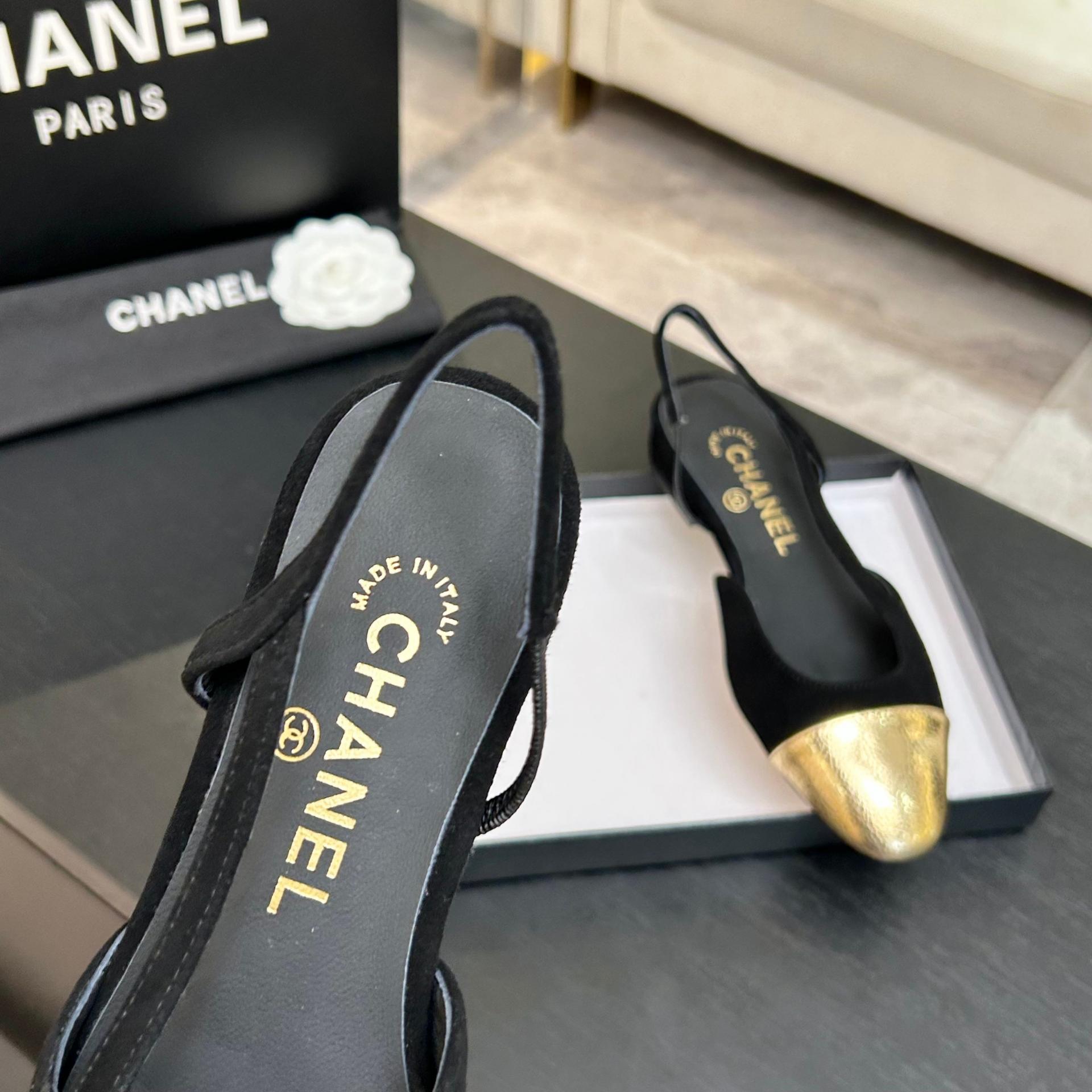 샤넬(CHANEL) 투톤 슬링백 로우힐 신발