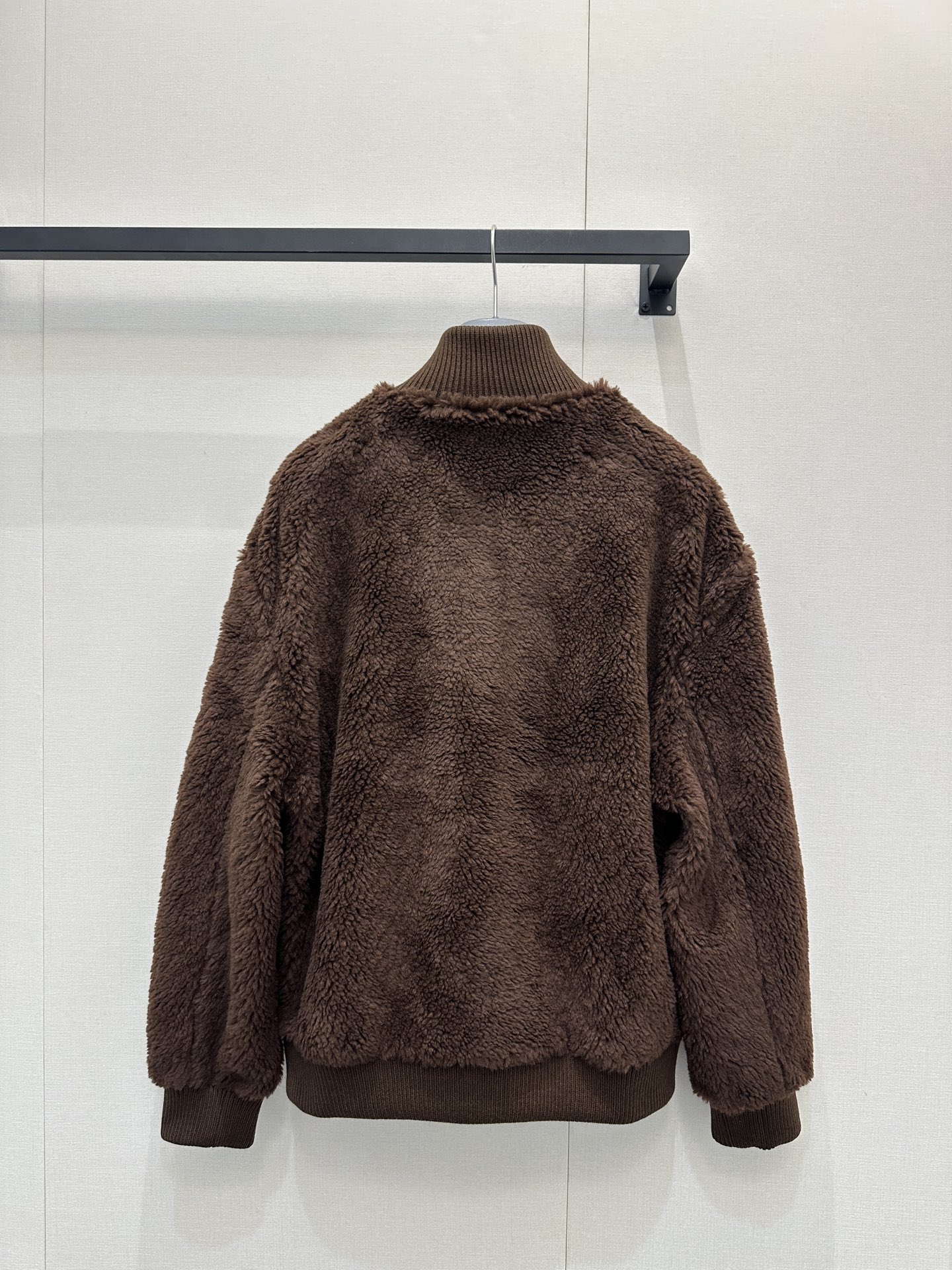 프라다(PRADA) 시어링 울 집업 재킷 상의 의류