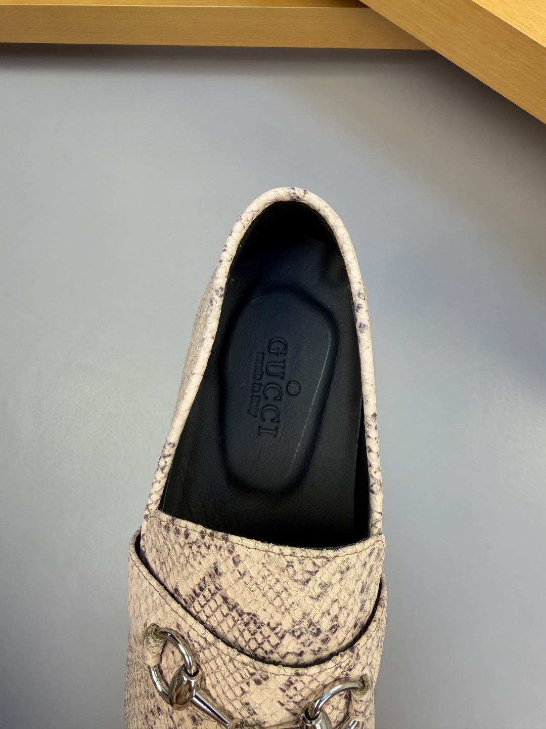 GUCCI 구찌 스네이크 패턴 로퍼 구두 신발