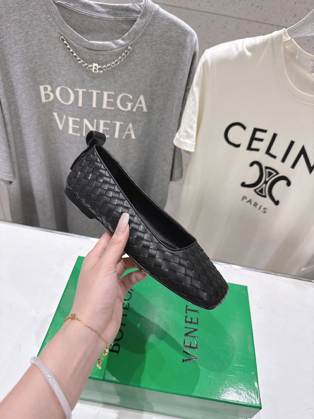 보테가베네타(Bottega Veneta) 아스테어 우븐 로퍼 신발