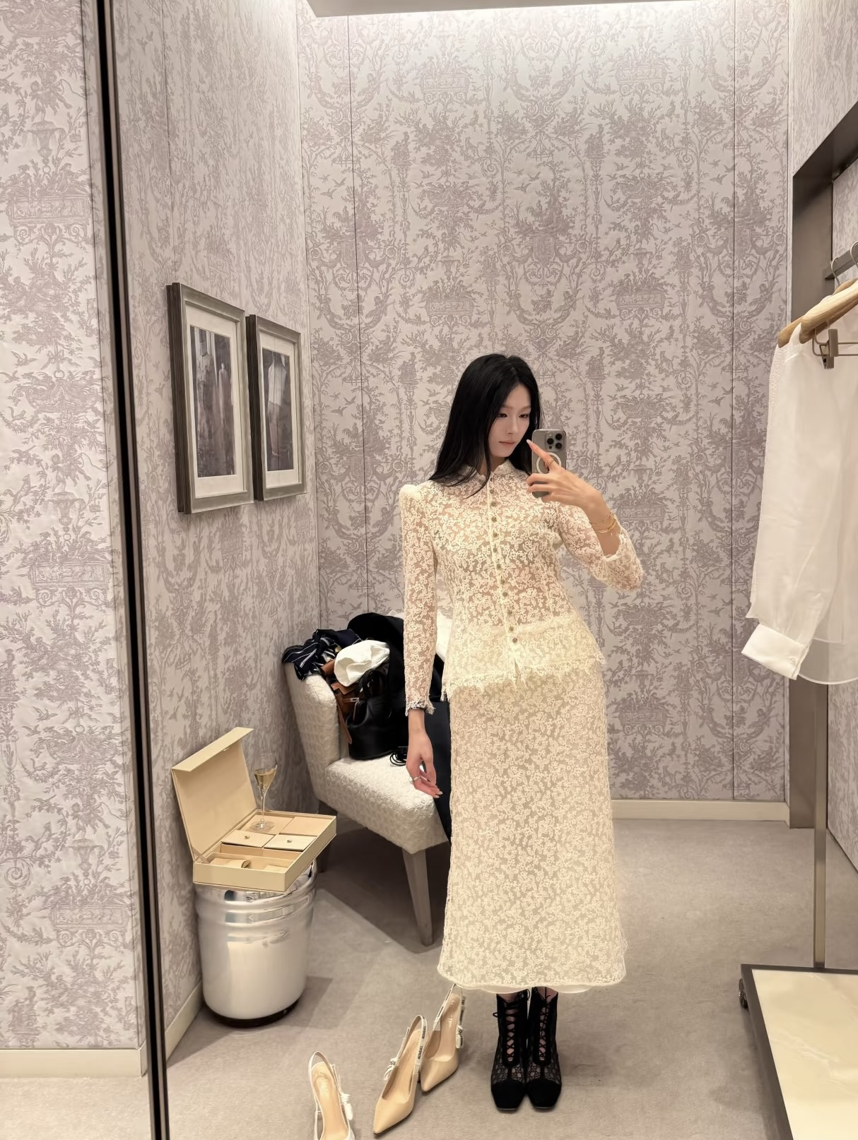 [Dior] 디올 26SS 빈티지 플라워 레이스 머메이드 스커트 치마 의류