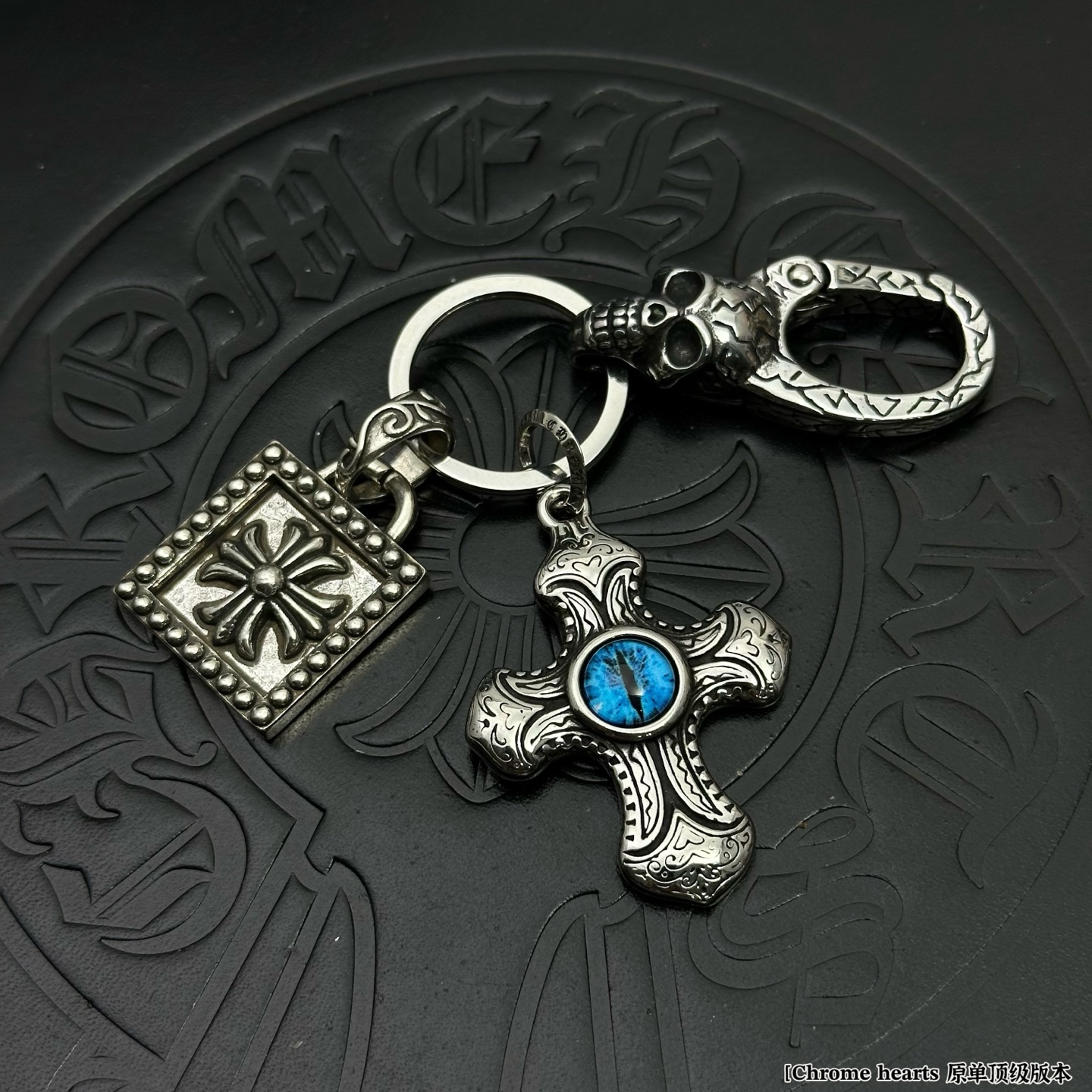 크롬하츠(CHROME HEARTS) 실버 키링 백참 악세사리