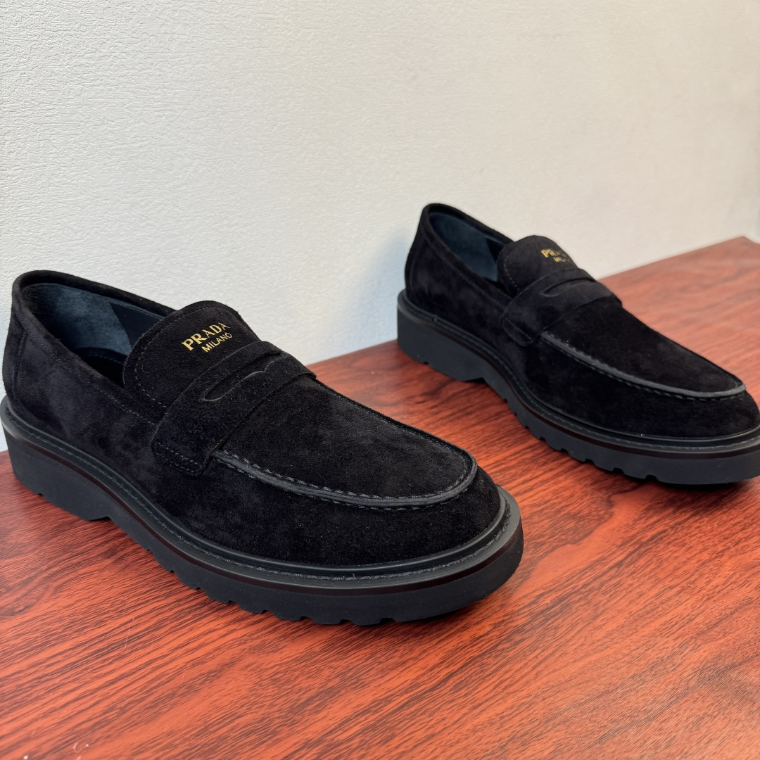 PRADA 프라다 클래식 로고 로퍼 구두 신발